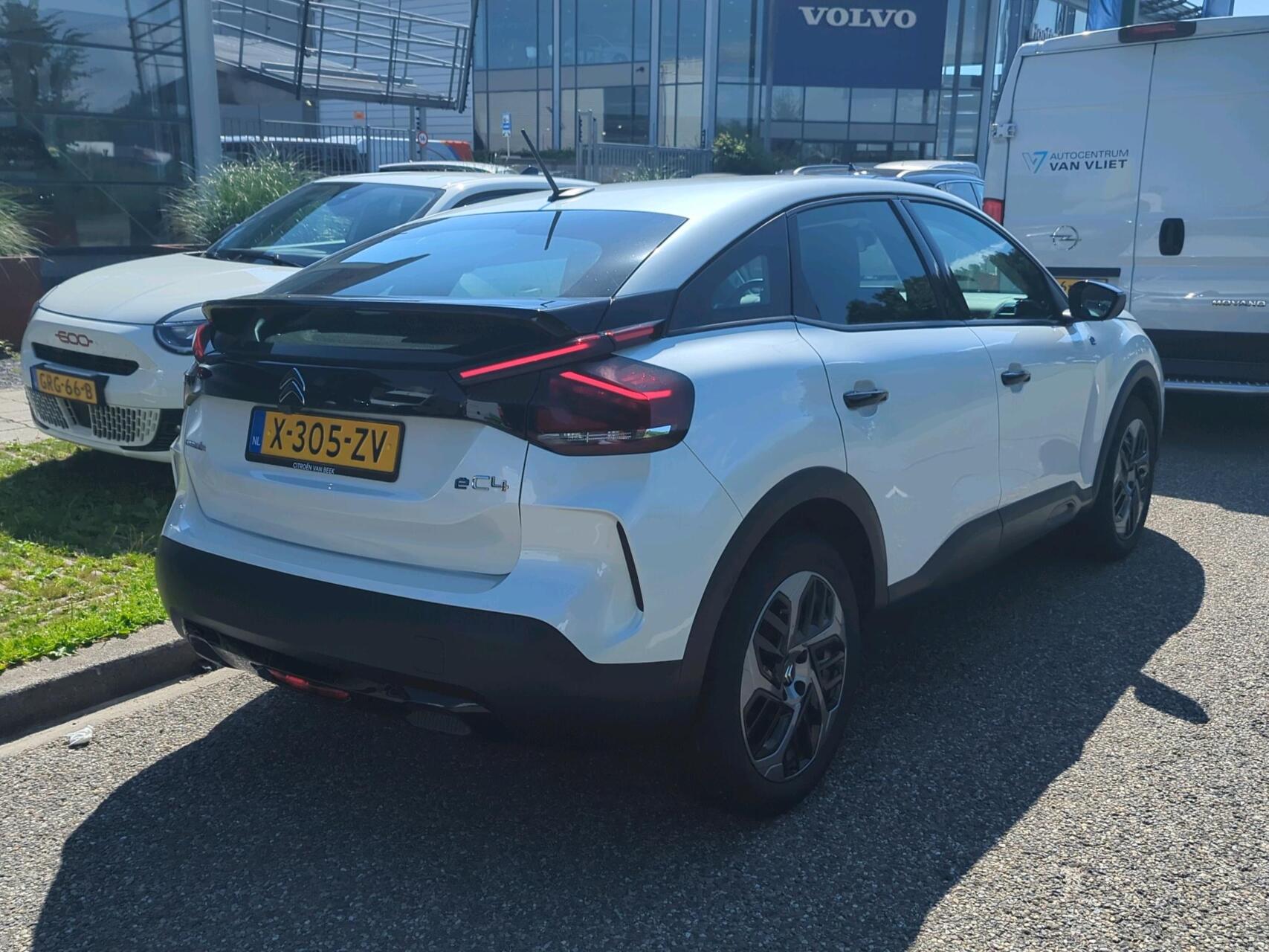 Foto van Citroen E-c4