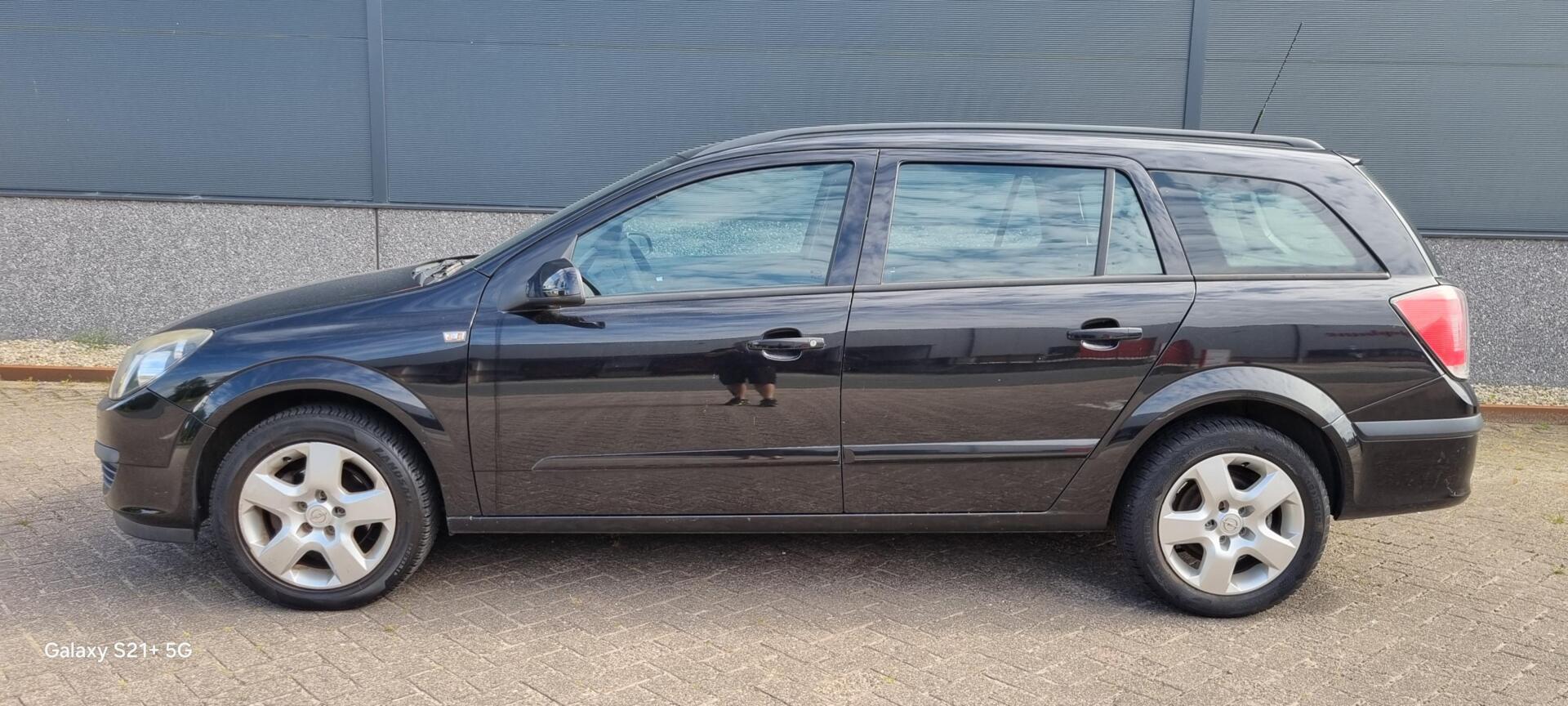 Foto van Opel Astra Station Wagon