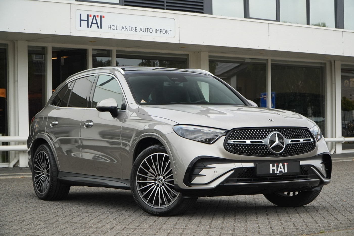 Mercedes-Benz GLC 400 E 4Matic 400e 4MATIC AMG I Luchtvering I Pano I ACC I 4 wielbesturing I 2023 - voorkant