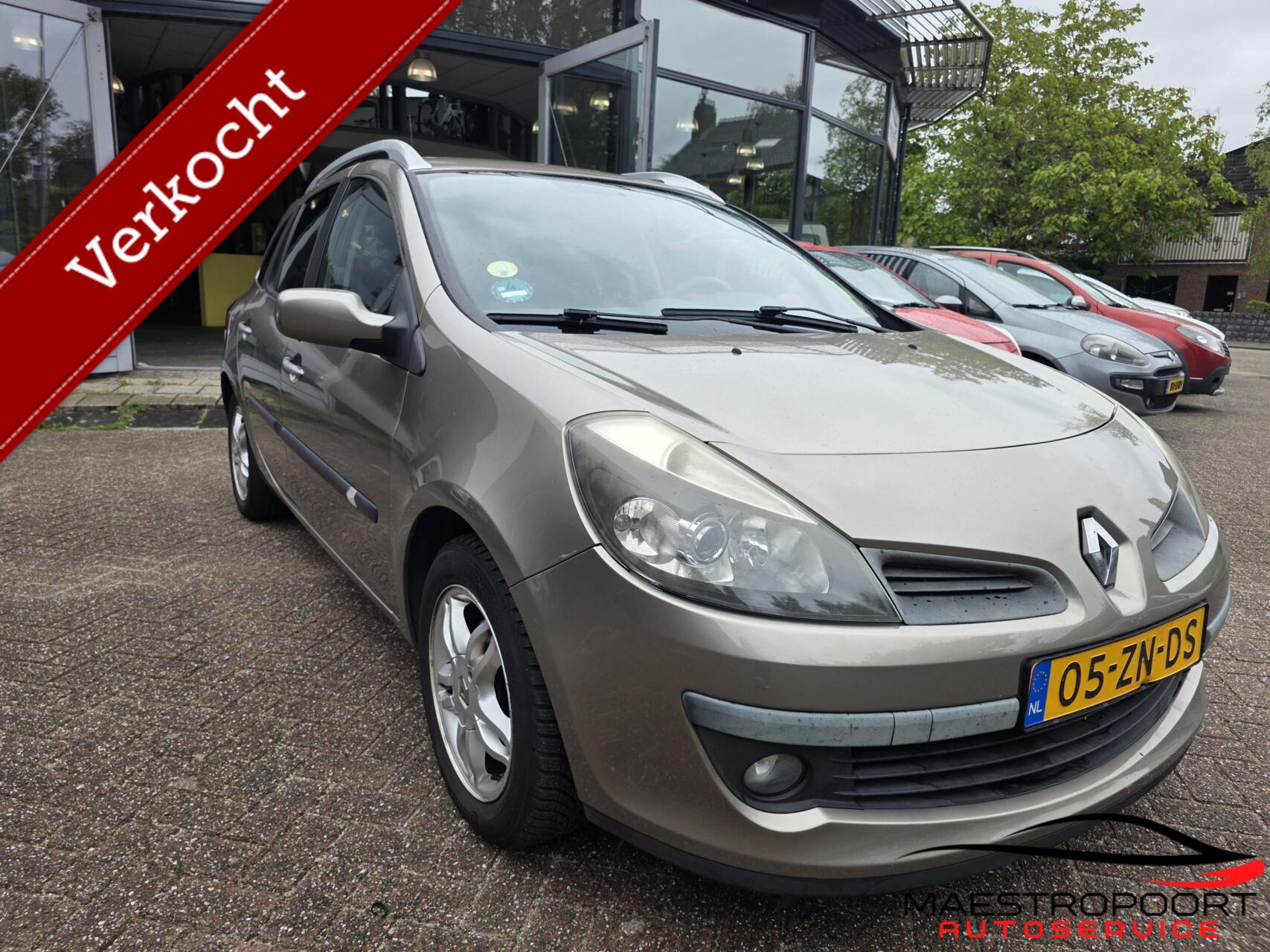 Renault Clio 1.2 Dynamique – 2008 – €1.750 2008 - voorkant