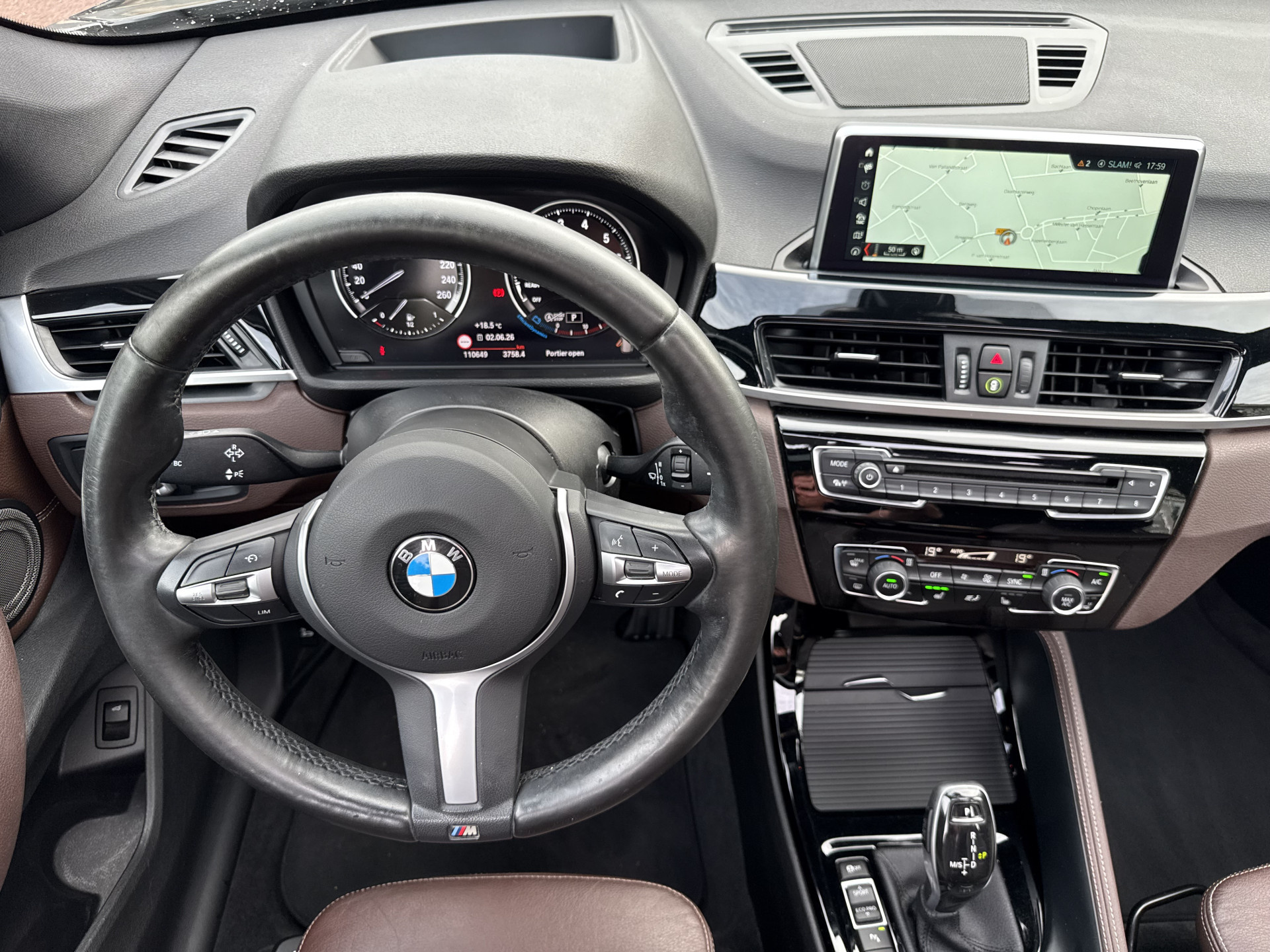 Foto van BMW X1 Sdrive20i