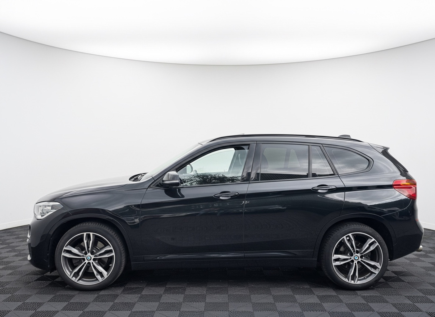 Foto van BMW X1 Sdrive20i