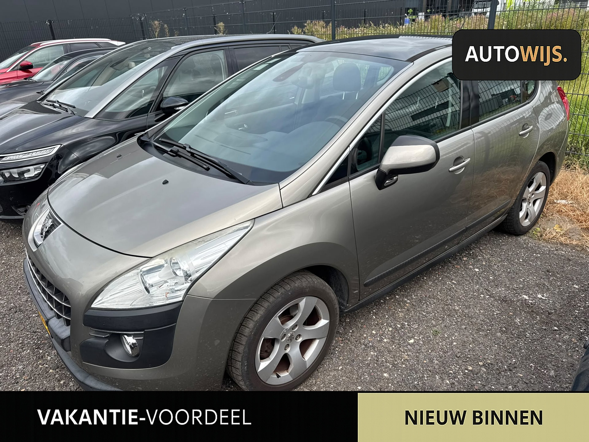 Peugeot 3008 1.6 THP Active|AUT|NL AUTO|PANO|TREKHAAK|NAVI 2013 - voorkant