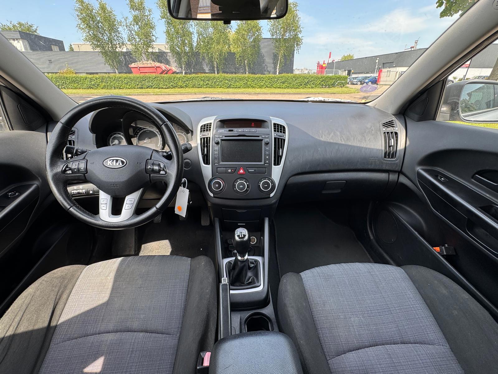 Foto van Kia Cee D