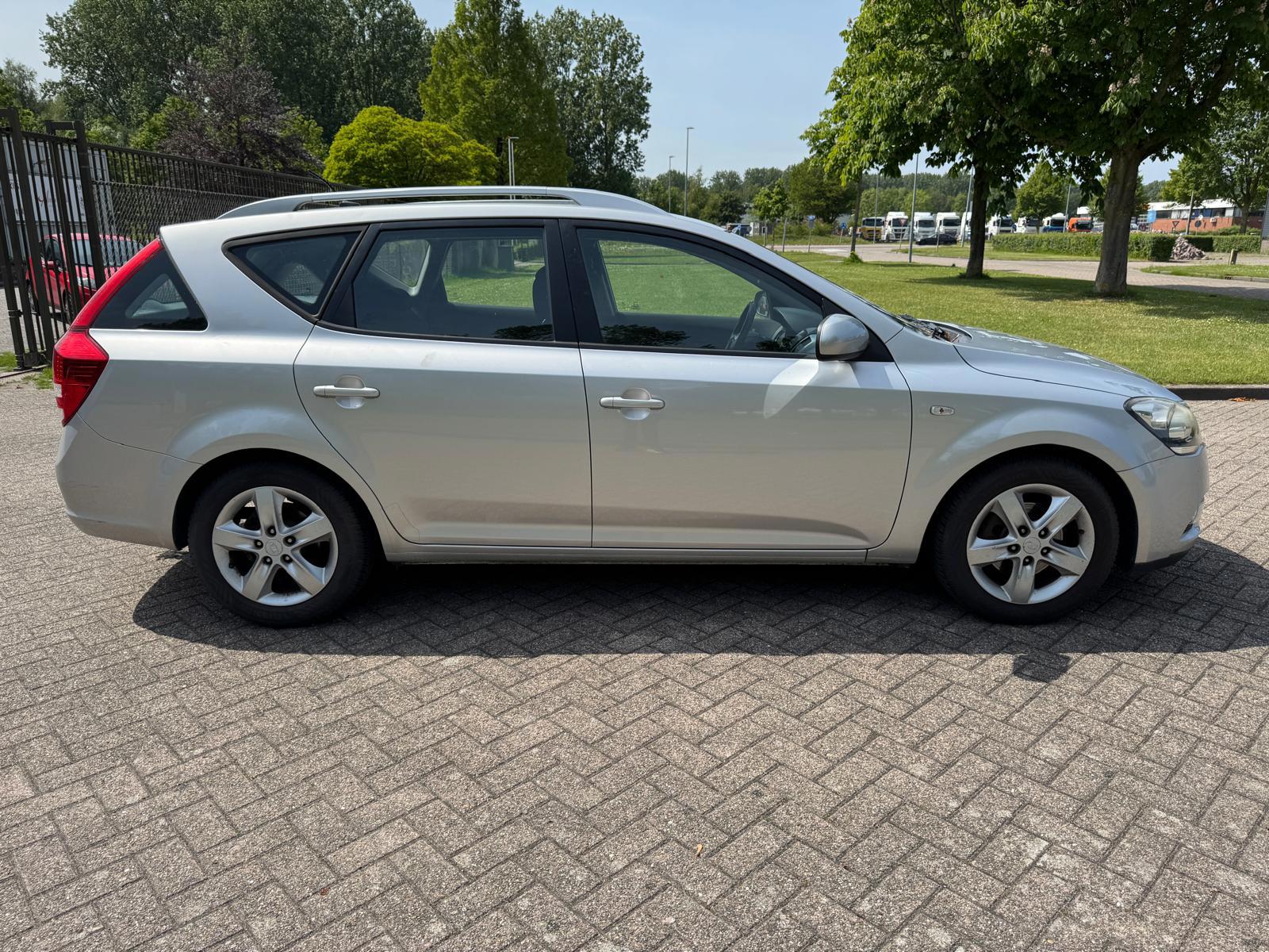 Foto van Kia Cee D