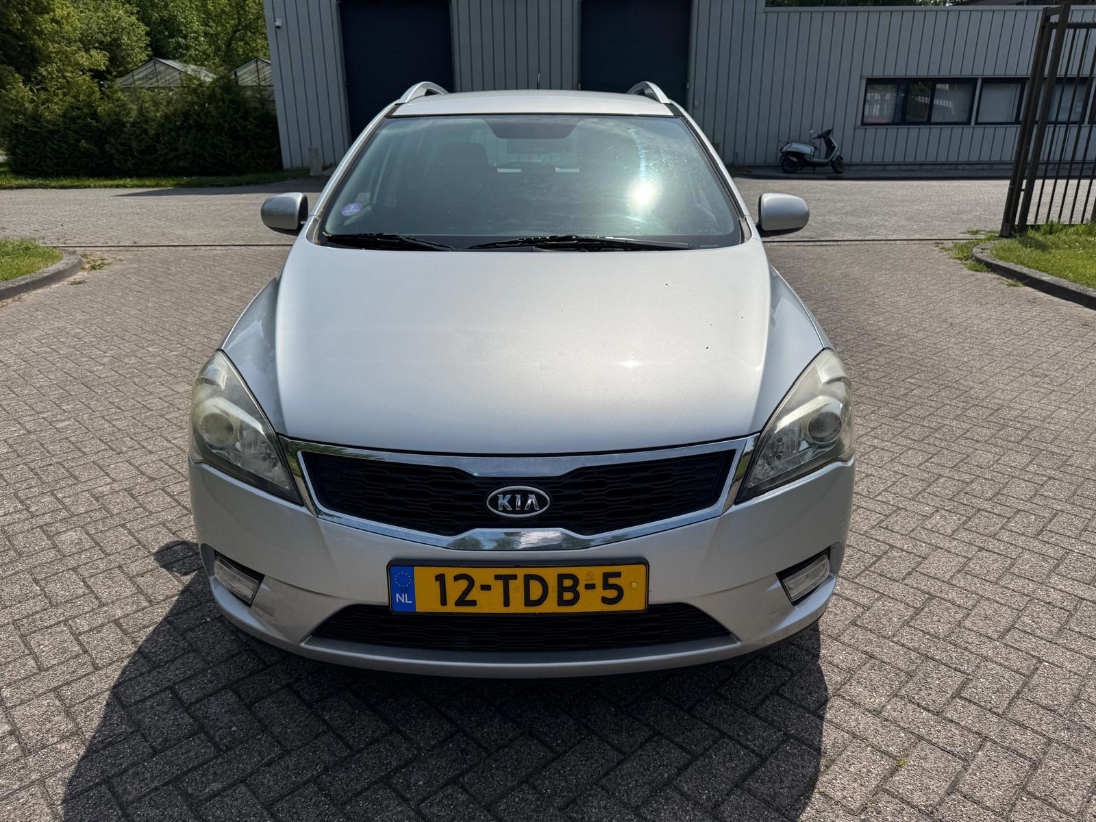 Foto van Kia Cee D