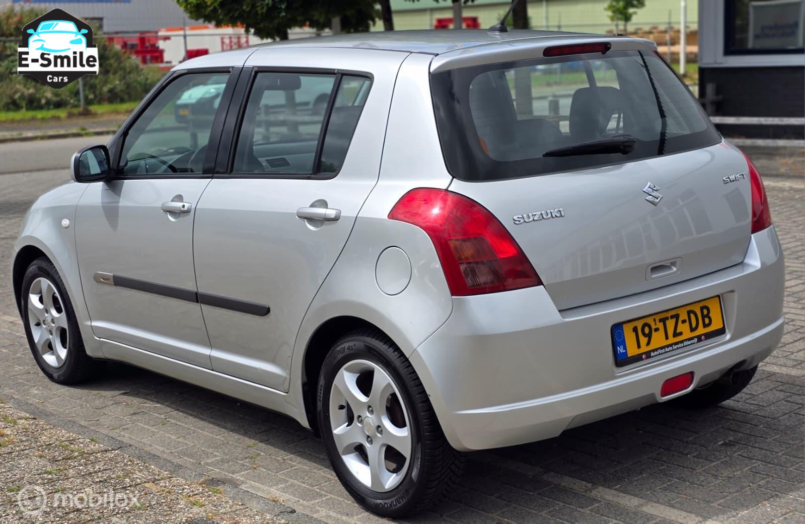 Foto van Suzuki Swift