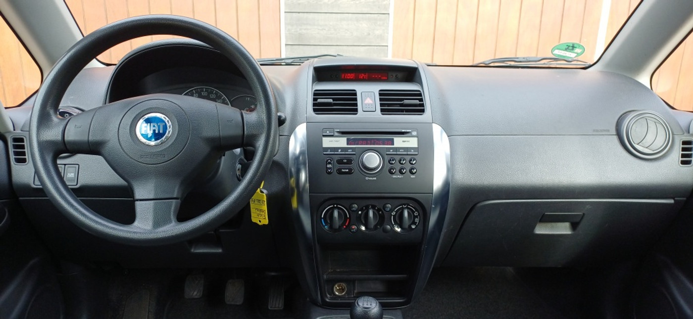 Foto van Fiat Fiat Sedici