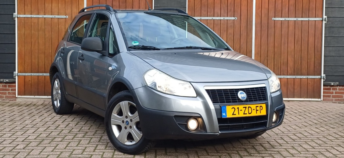 Fiat Fiat Sedici 1.6-16V Dynamic | Airco | All seasonbanden | NAP 2007 - voorkant