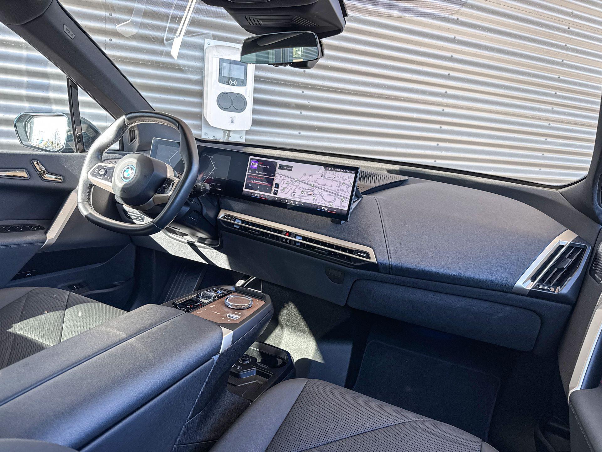 Foto van BMW Ix M60