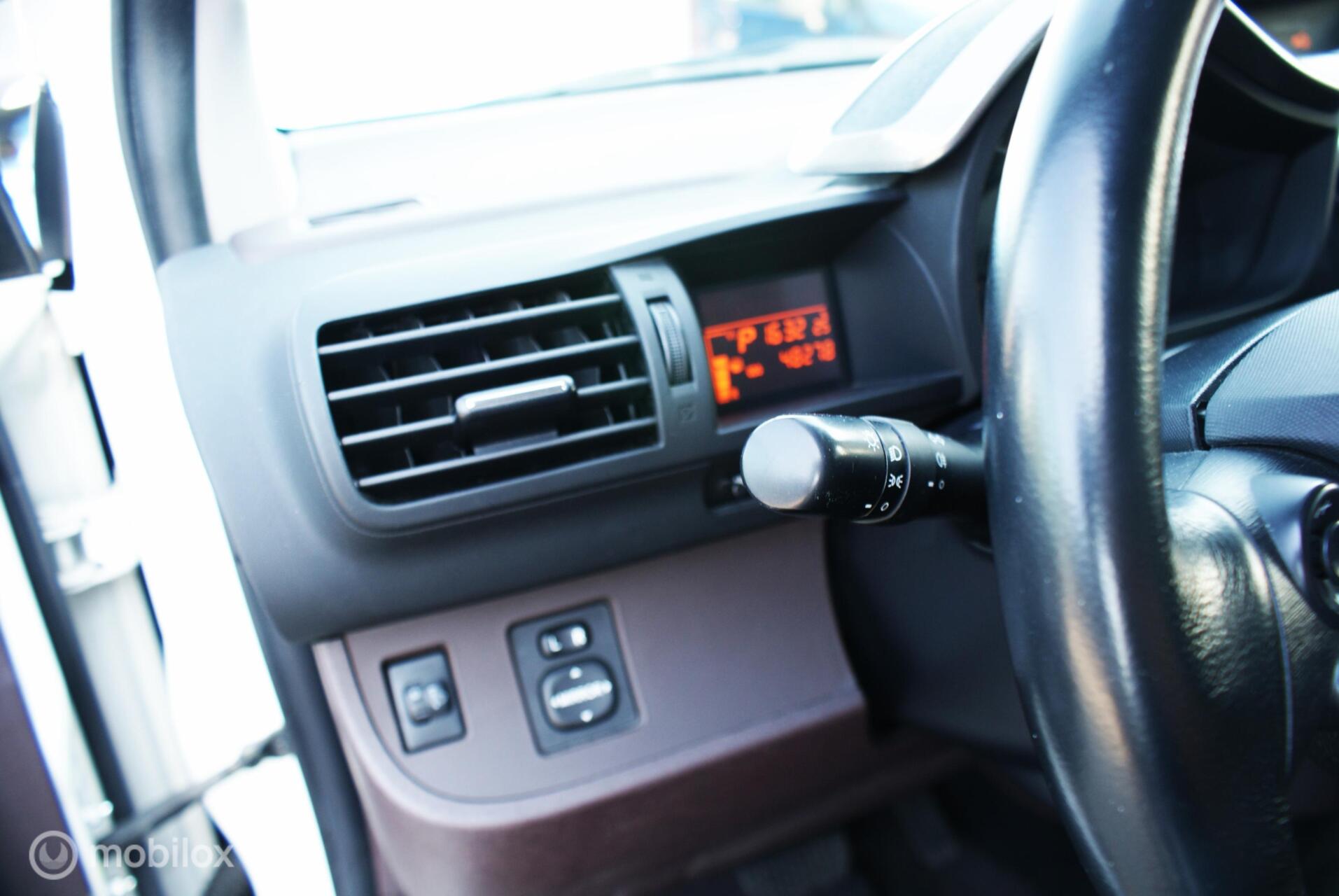 Foto van Toyota Toyota Iq