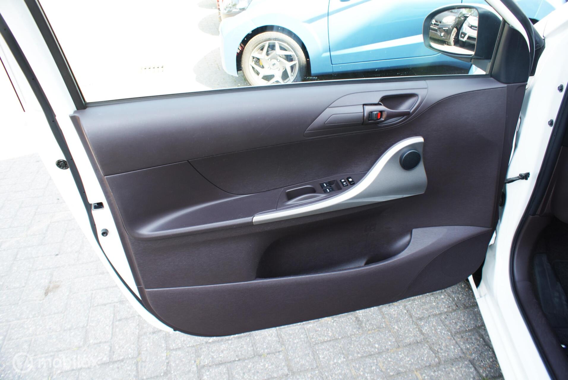 Foto van Toyota Toyota Iq