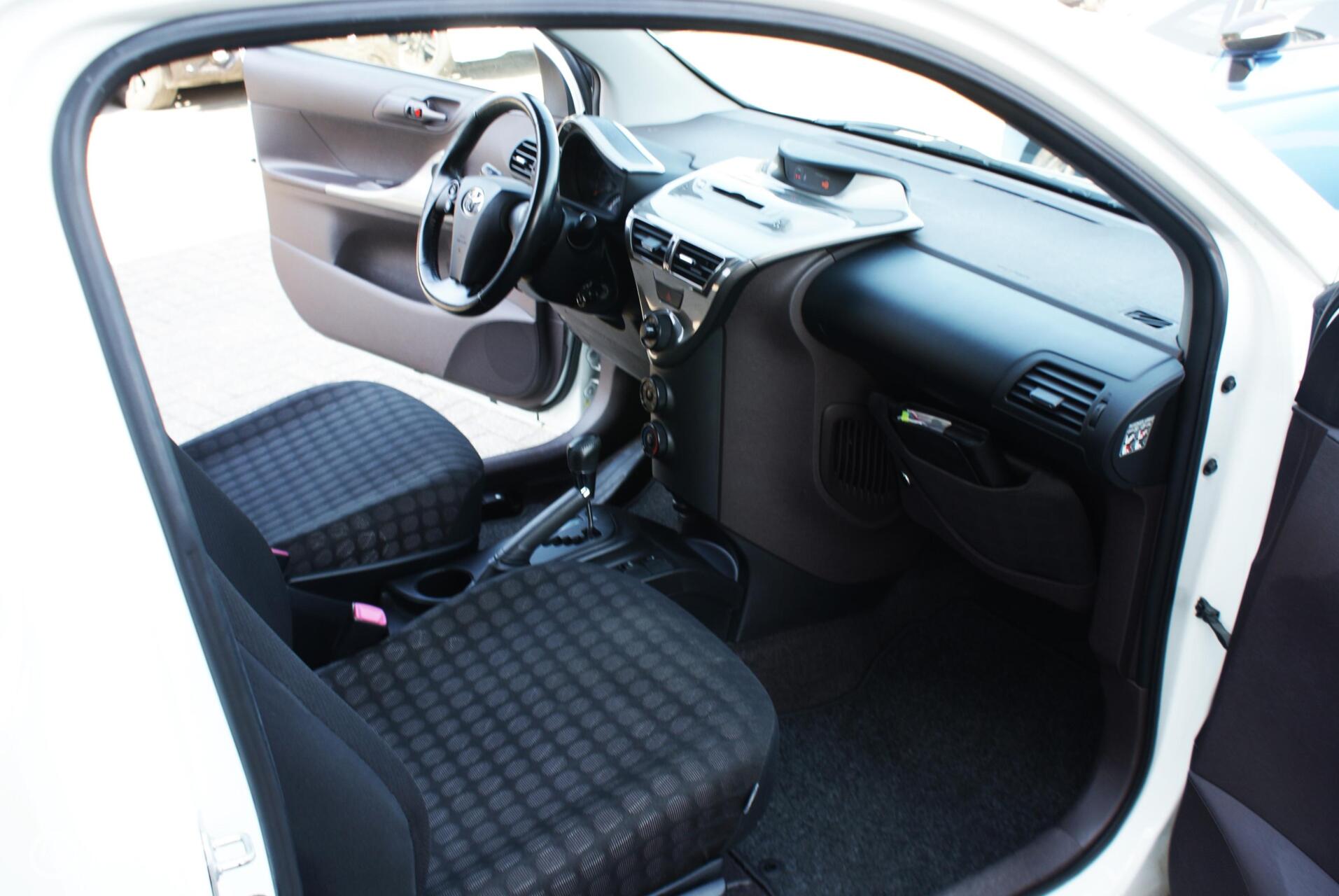Foto van Toyota Toyota Iq