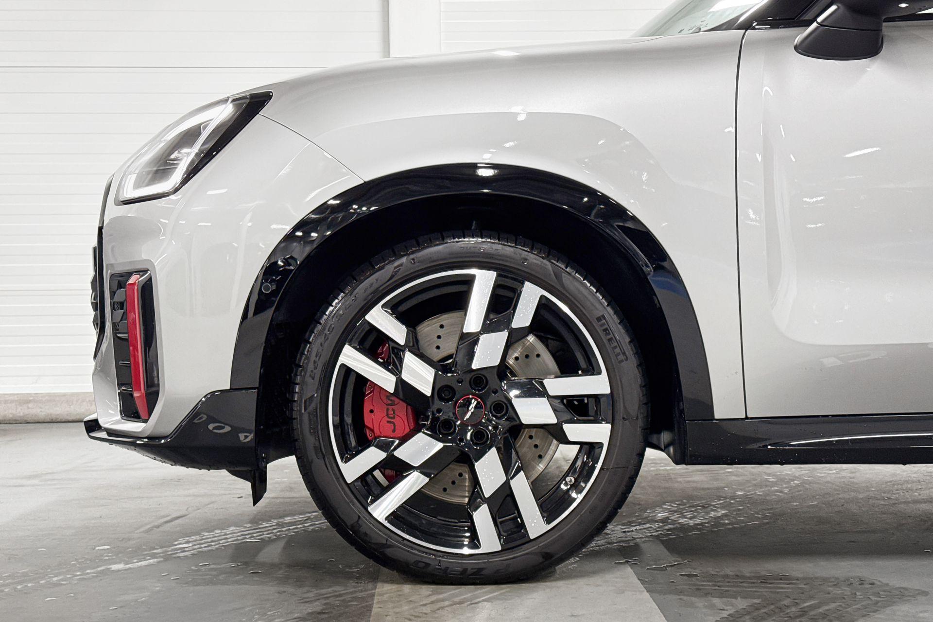 Foto van Mini JCW Countryman All4
