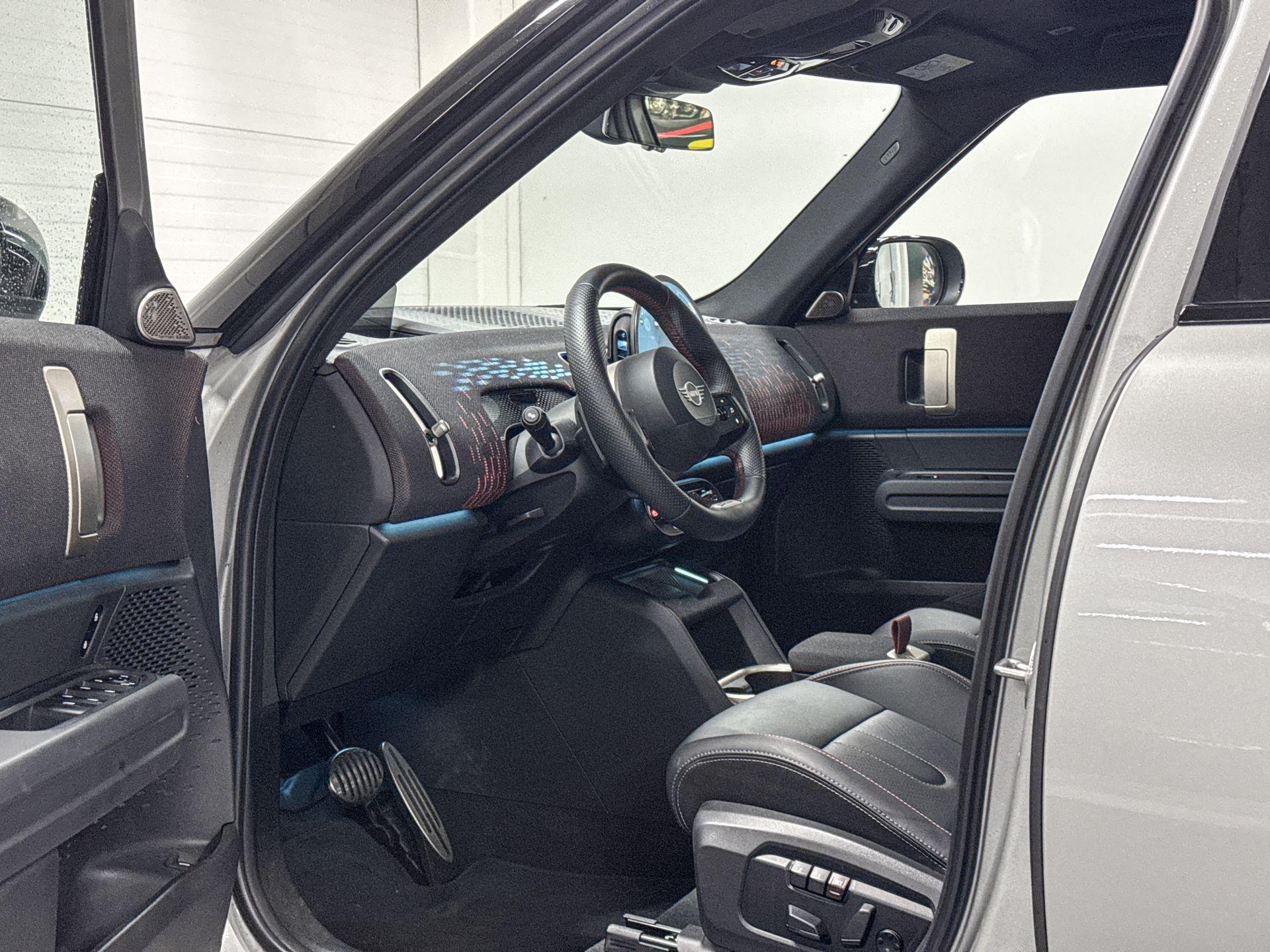 Foto van Mini JCW Countryman All4