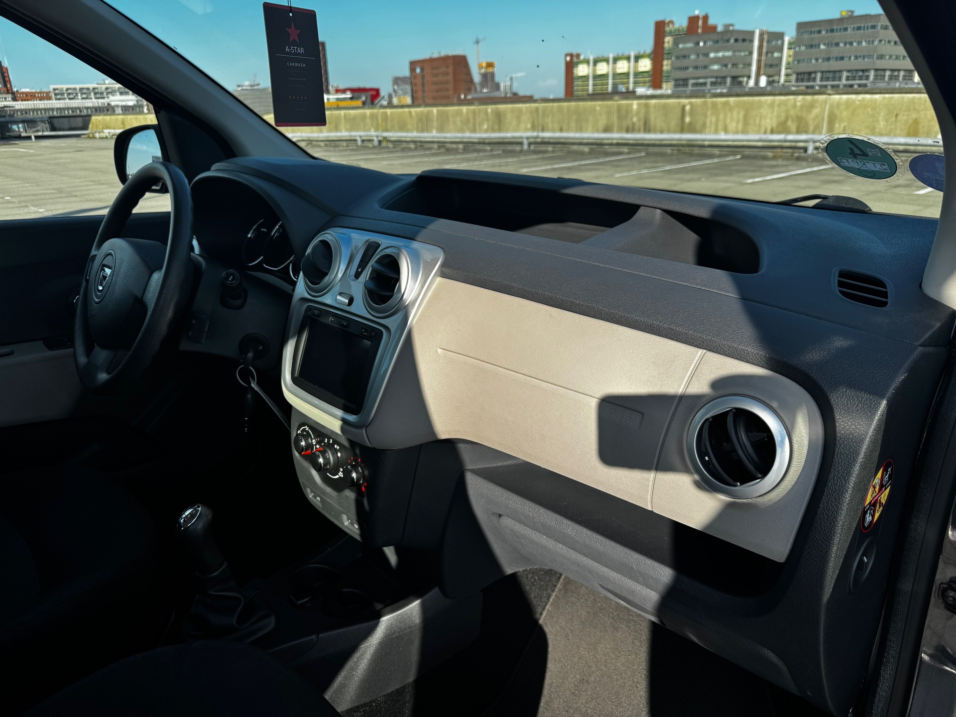 Foto van Dacia Dokker