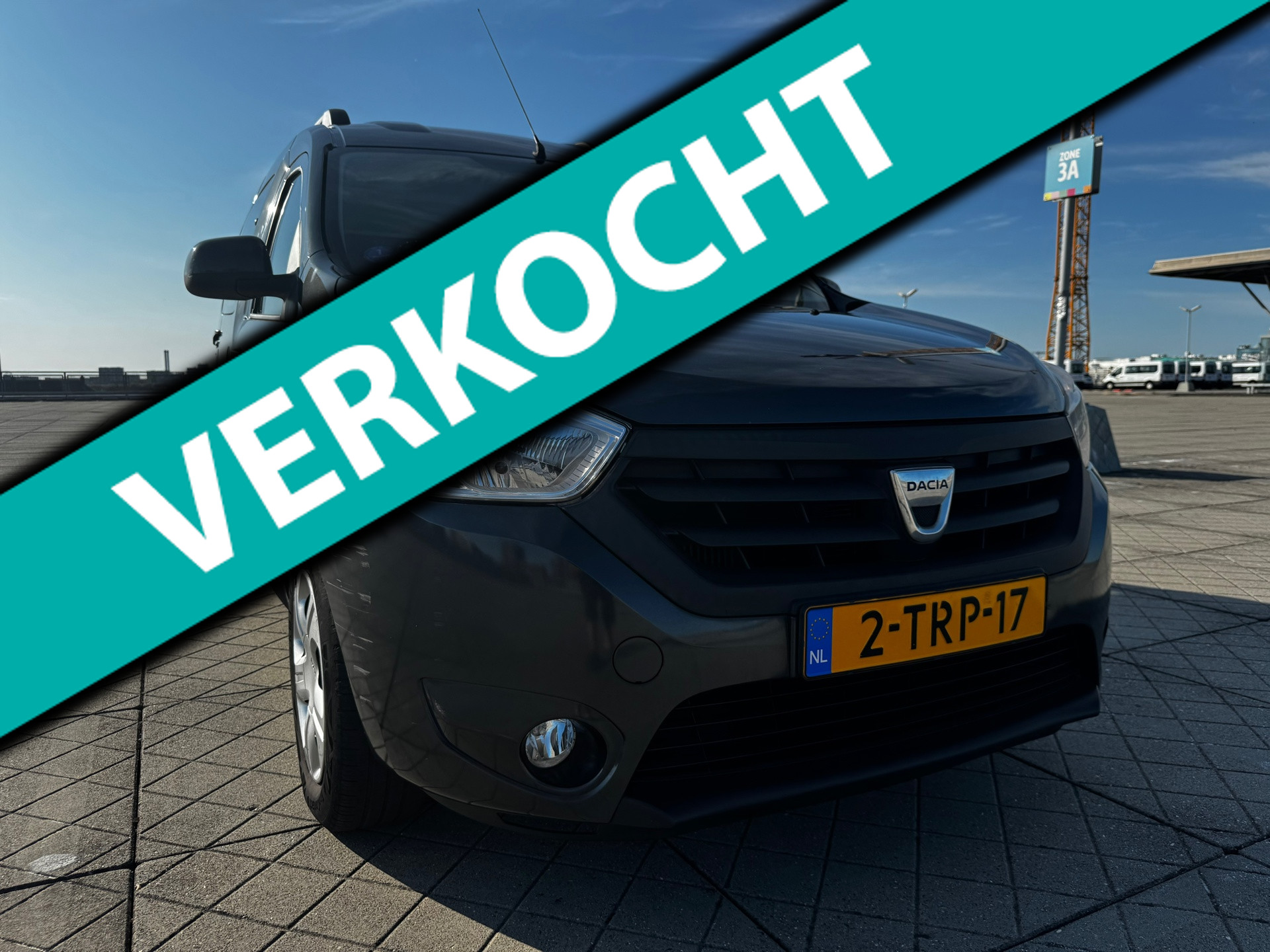 Dacia Dokker 1.2 TCe Lauréate AIRCO MULTIMEDIA DEALERONDRHDN 2014 - voorkant