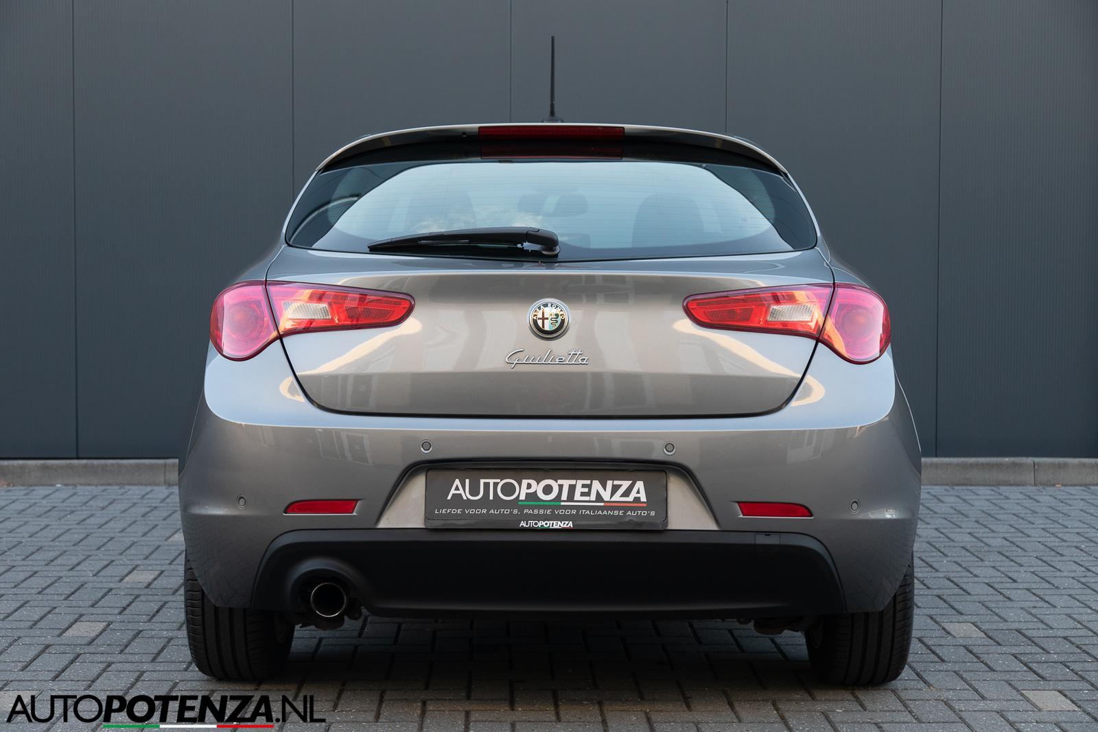 Foto van Alfa Romeo Alfa Giulietta