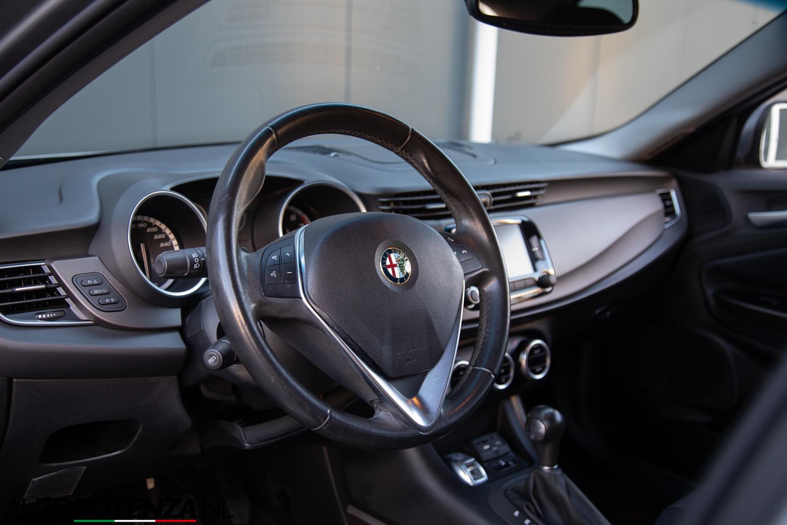 Foto van Alfa Romeo Alfa Giulietta