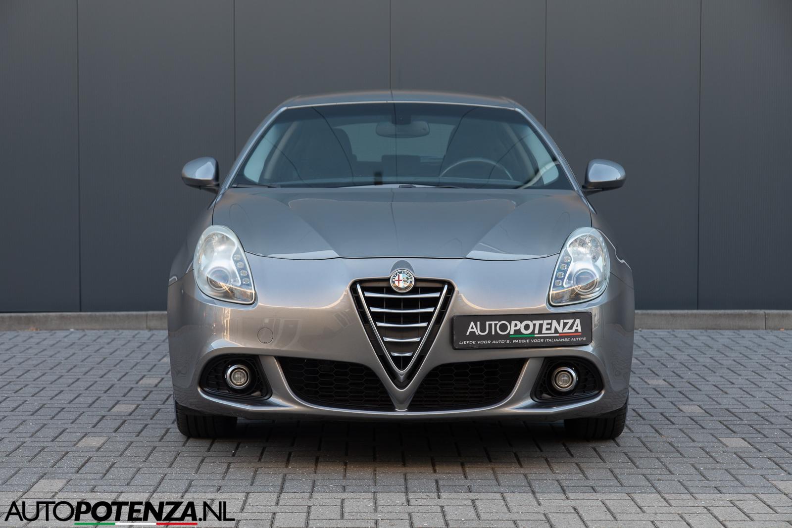 Foto van Alfa Romeo Alfa Giulietta