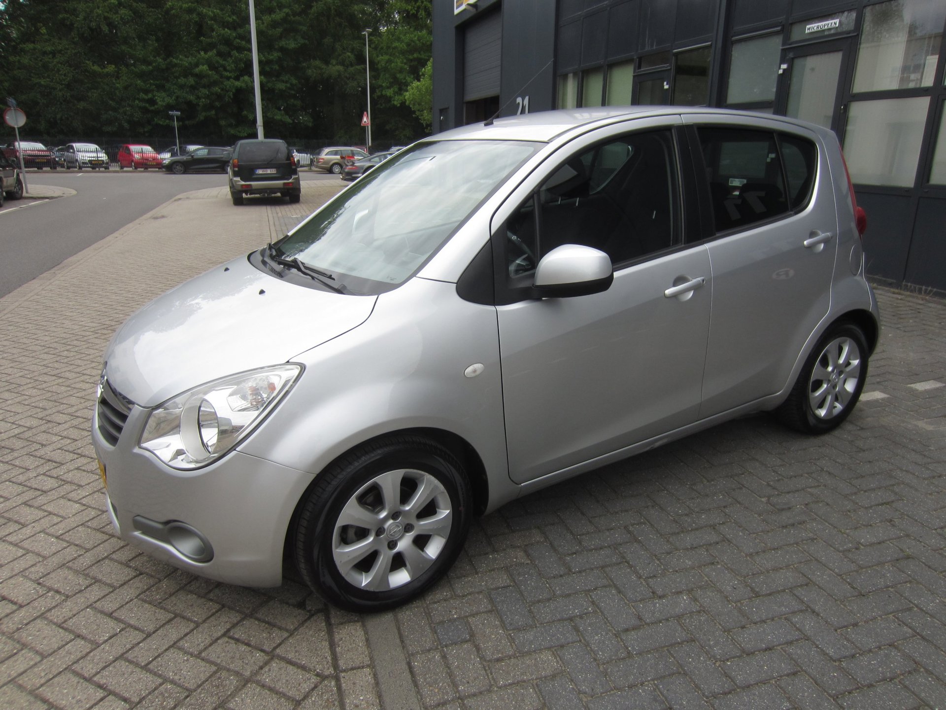 Foto van Opel Agila