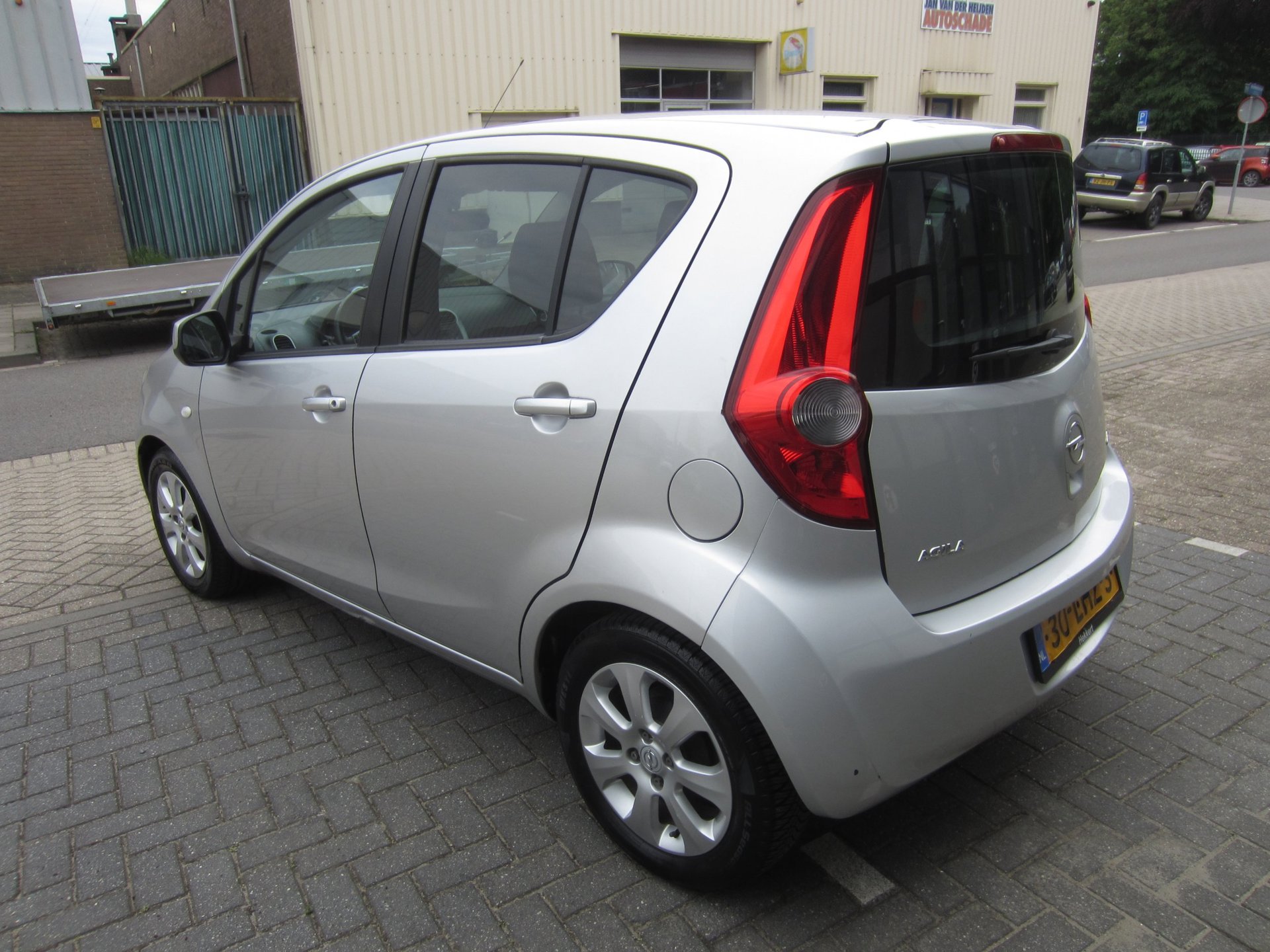 Foto van Opel Agila