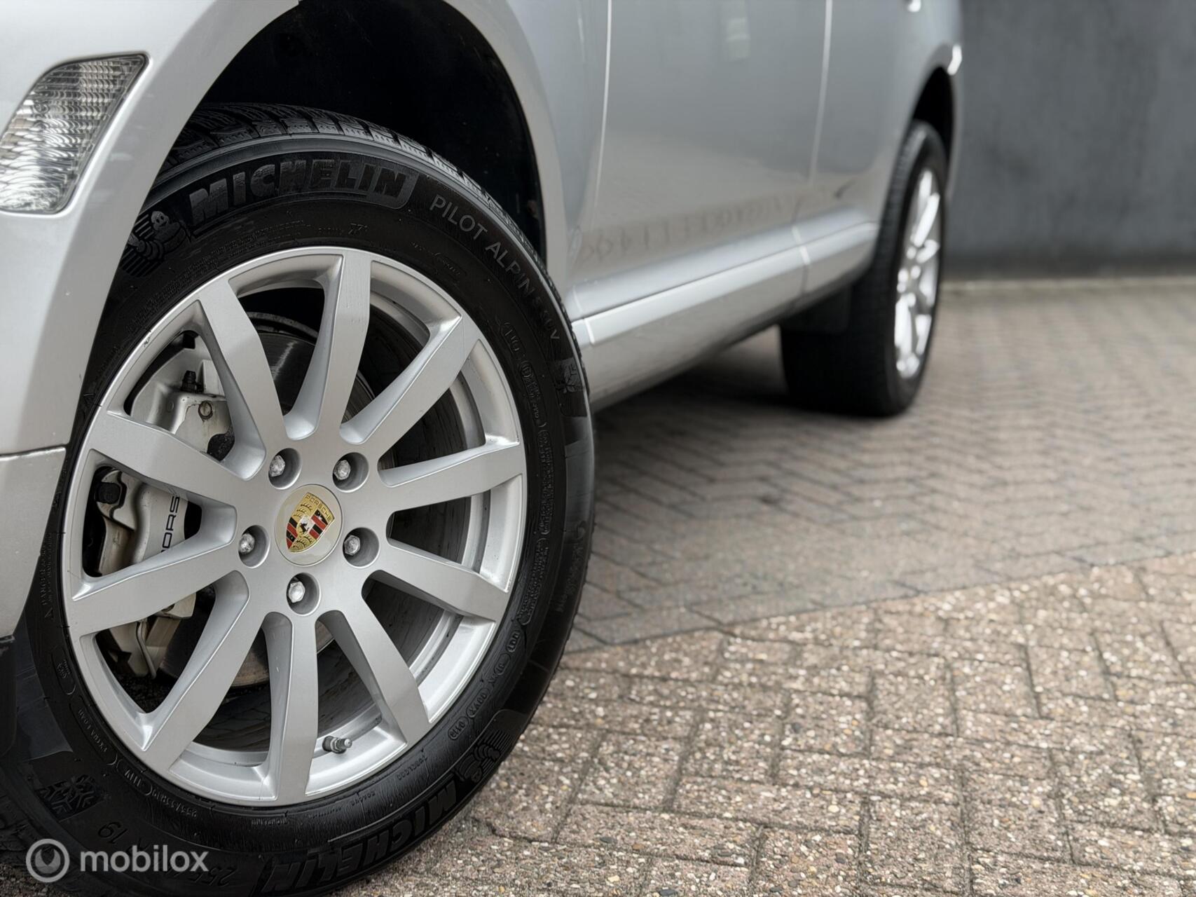 Foto van Porsche Cayenne S