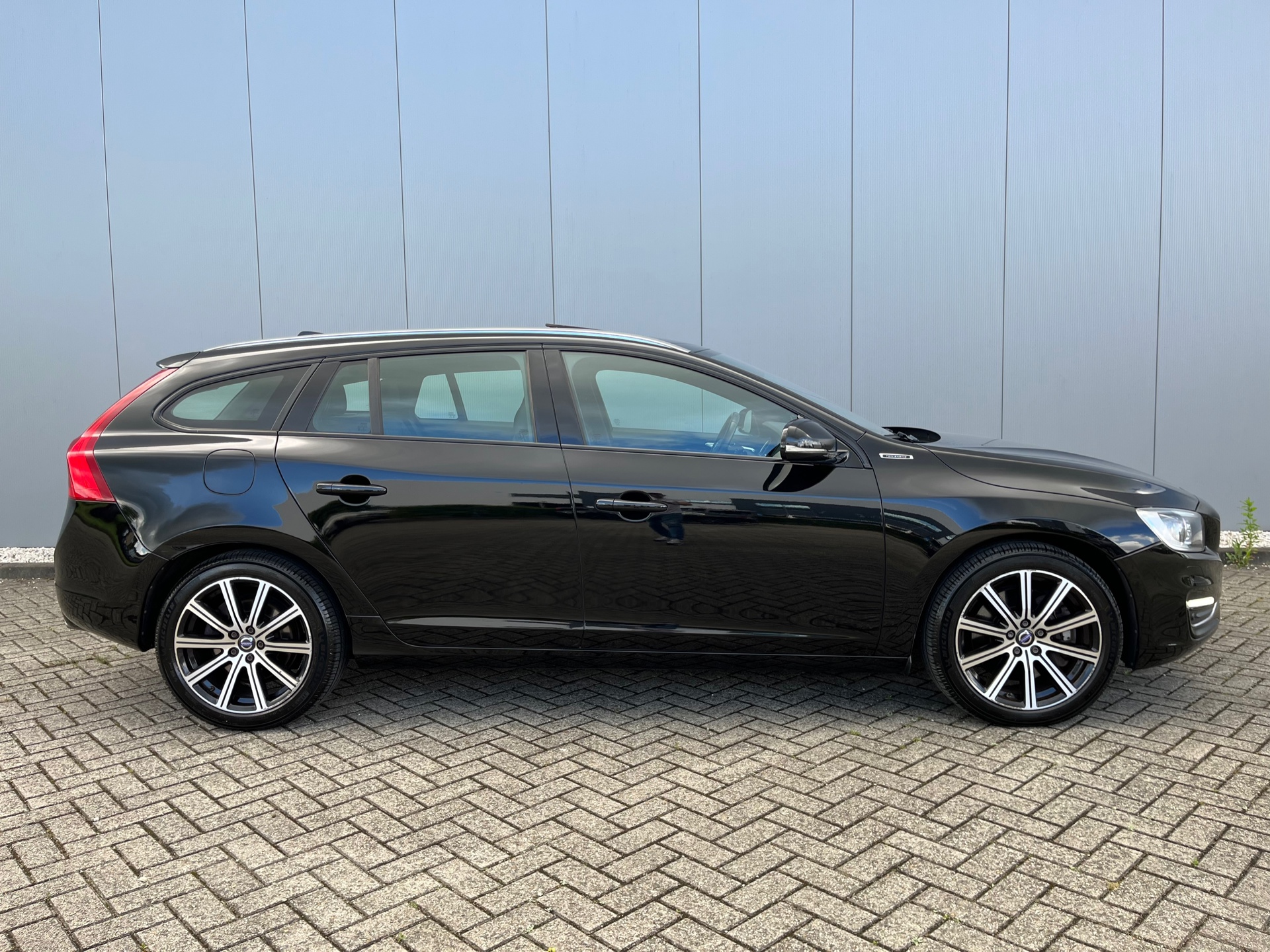 Foto van Volvo V60 Twin Engine
