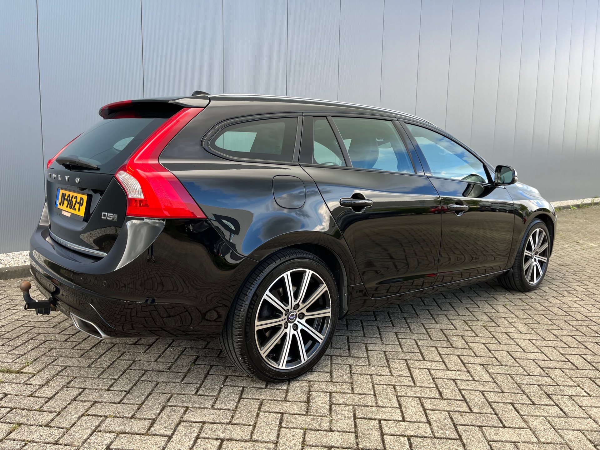 Foto van Volvo V60 Twin Engine