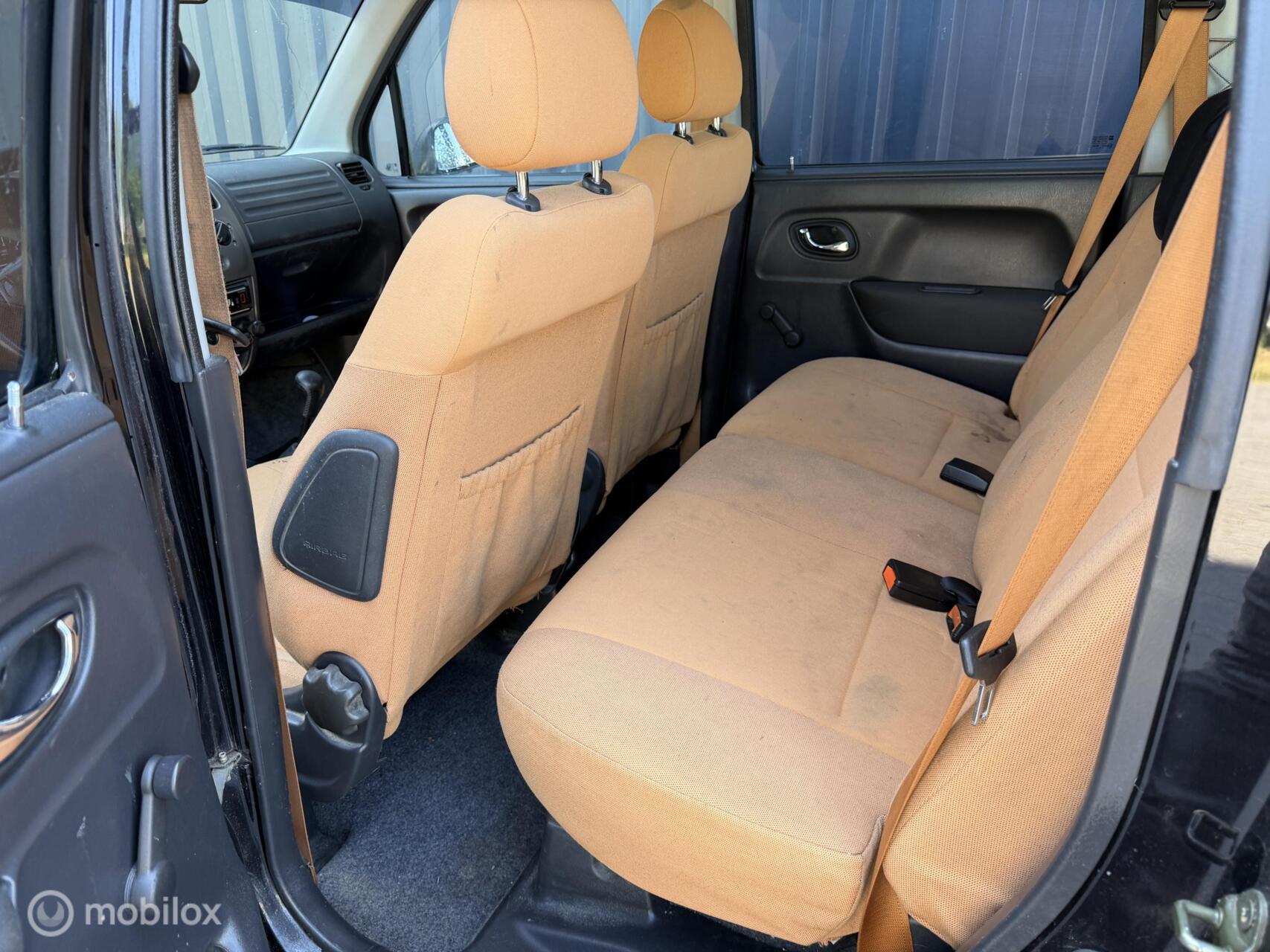 Foto van Opel Agila