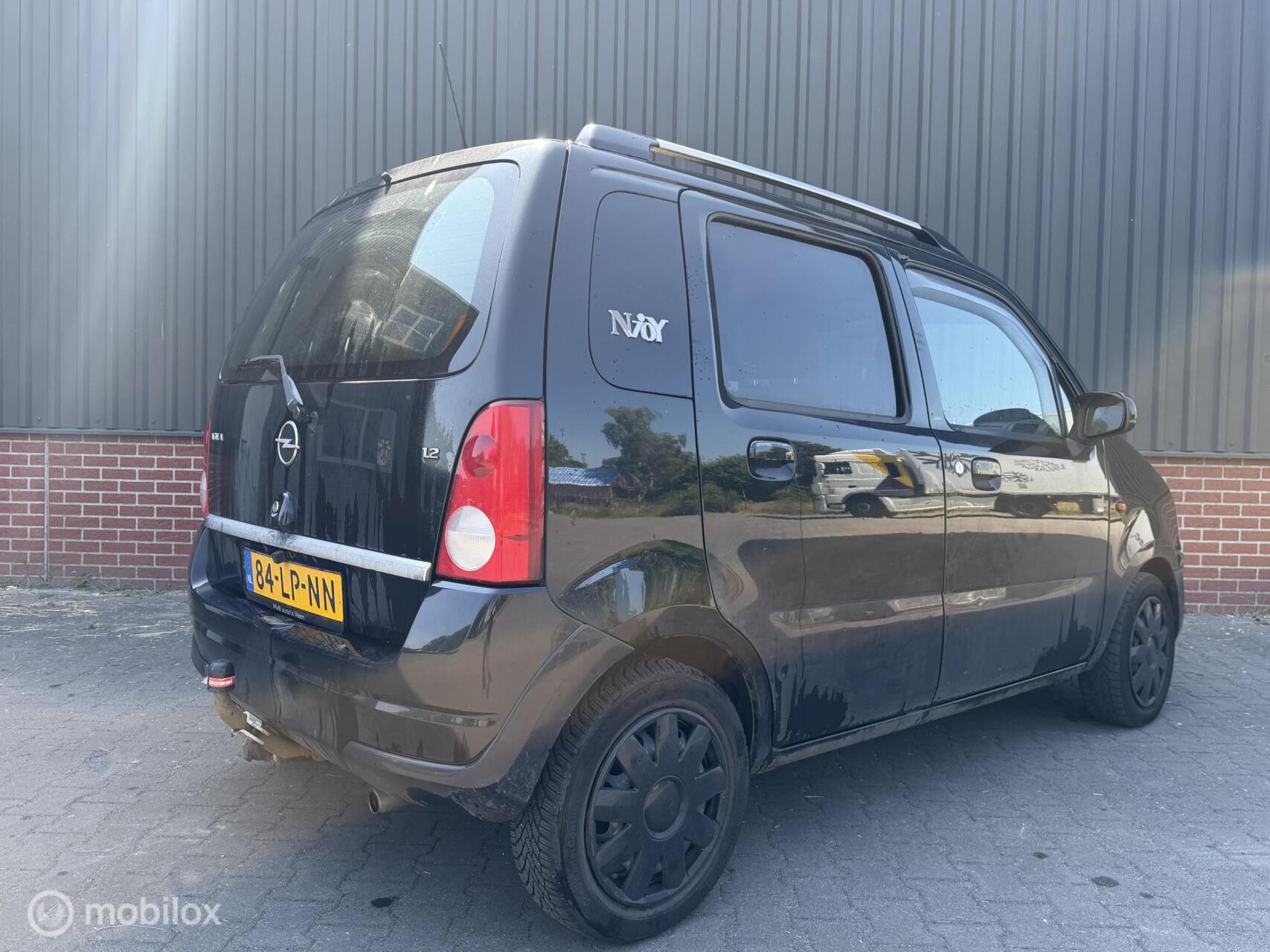 Foto van Opel Agila