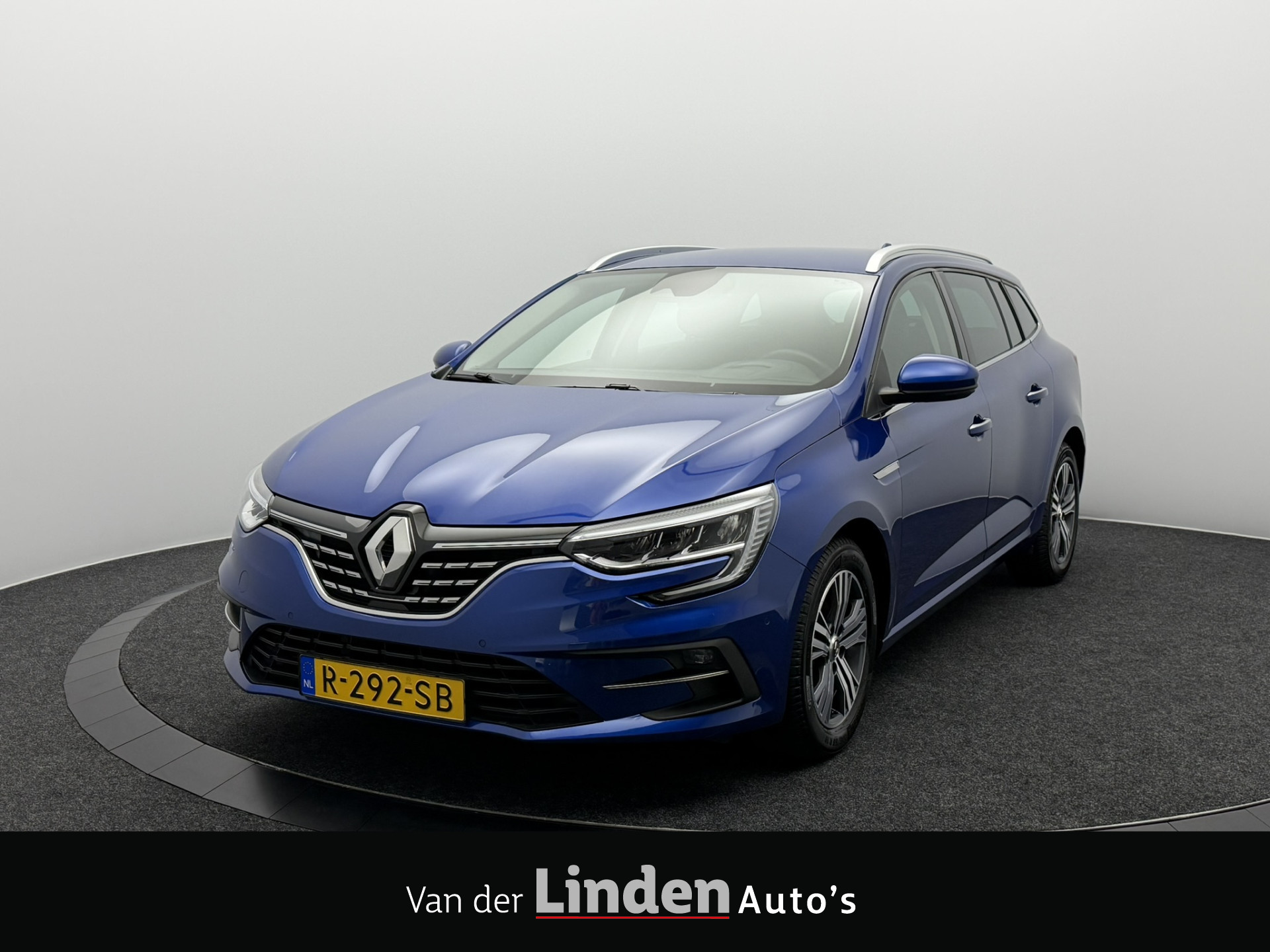 Renault Megane 1.3 TCe Intens | Trekhaak | Head-Up Display | Camera | Navigatie 2022 - voorkant