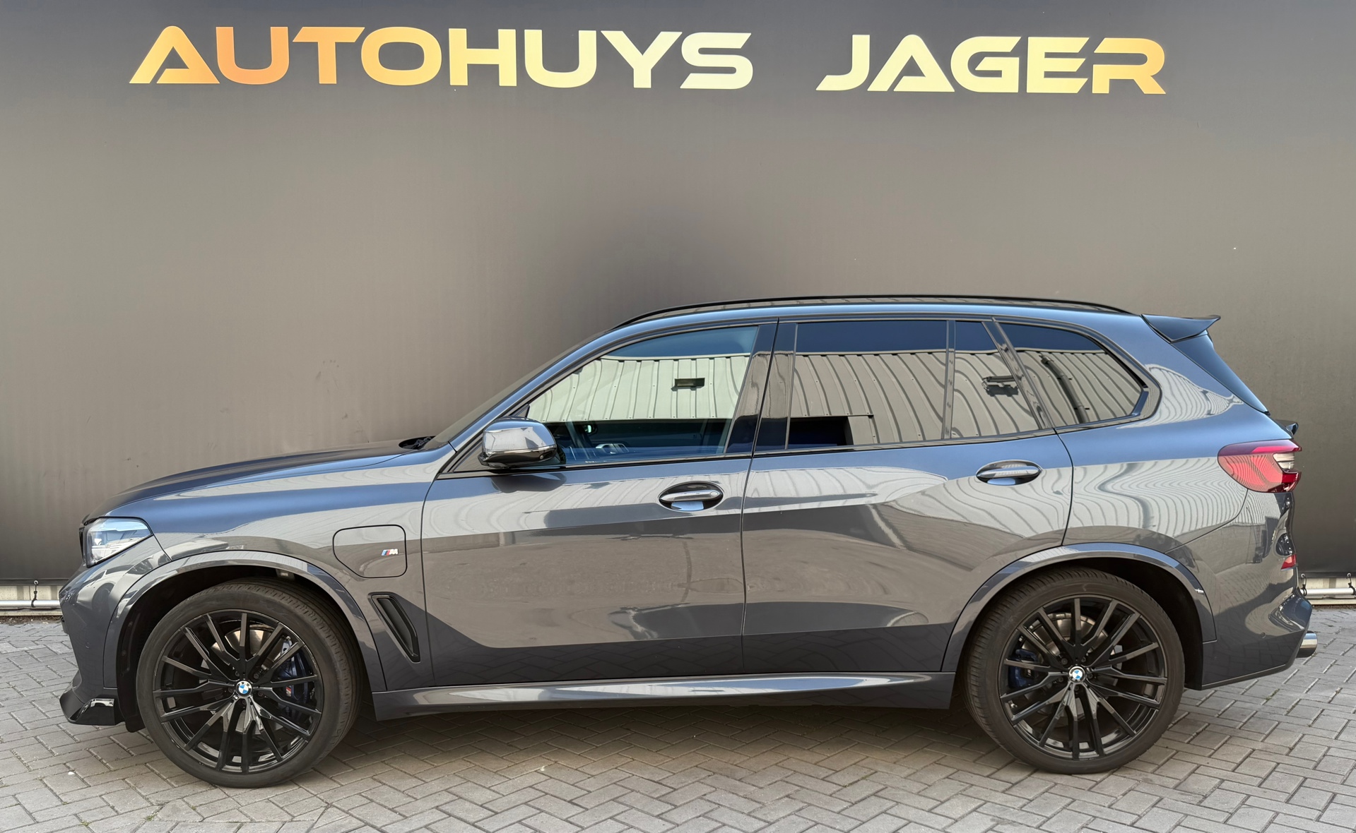 Foto van BMW X5 Xdrive45e