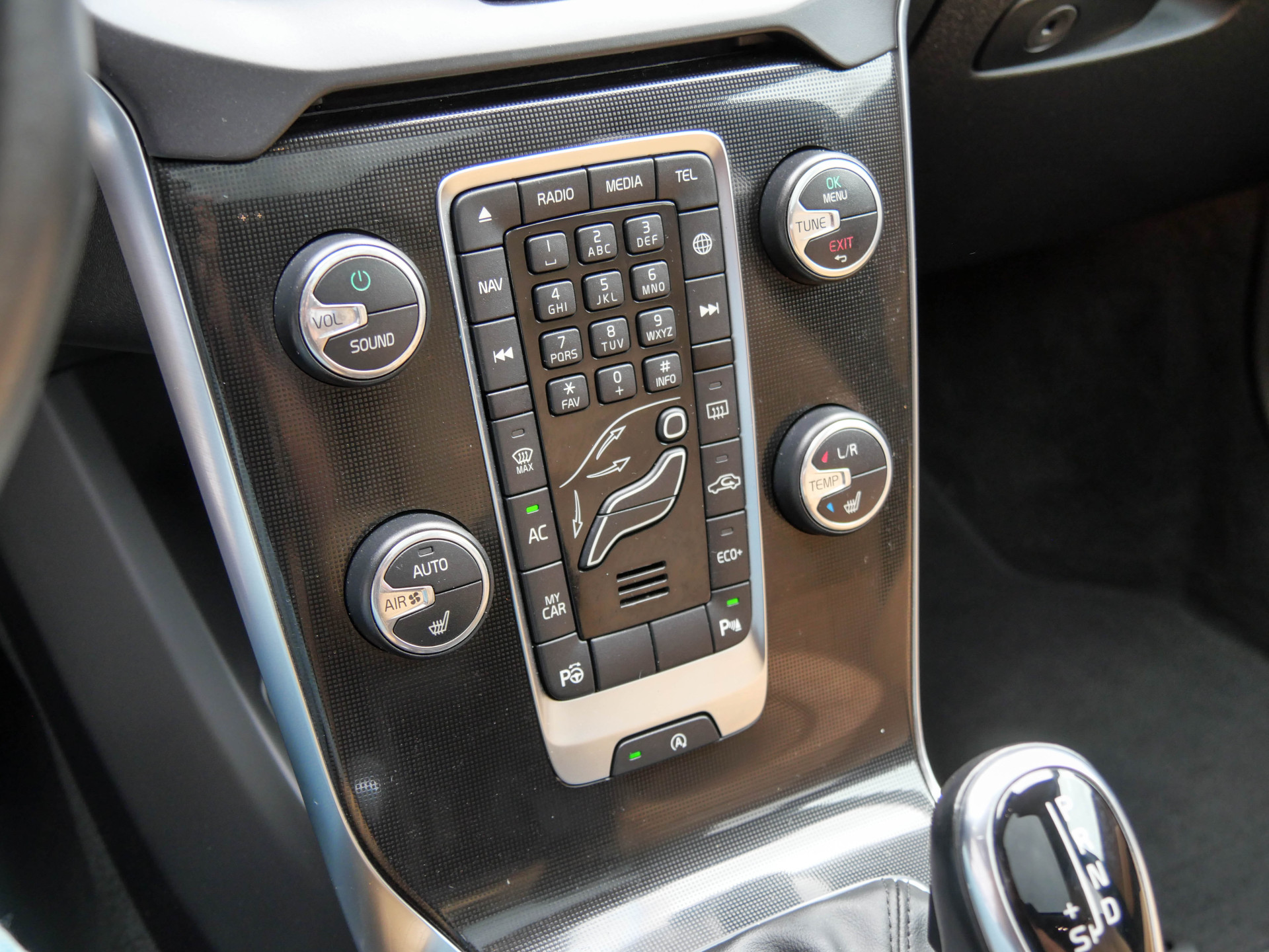 Foto van Volvo V40 Cross Country