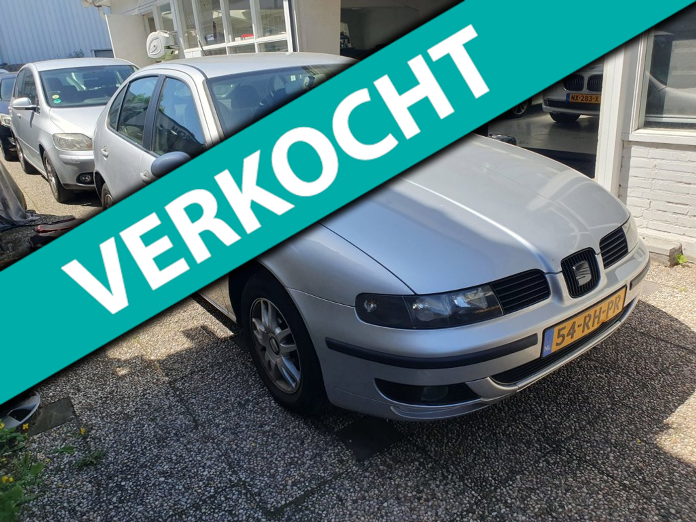 Seat Leon 1.6-16V Stella Inruil Mogelijk 2005 - voorkant