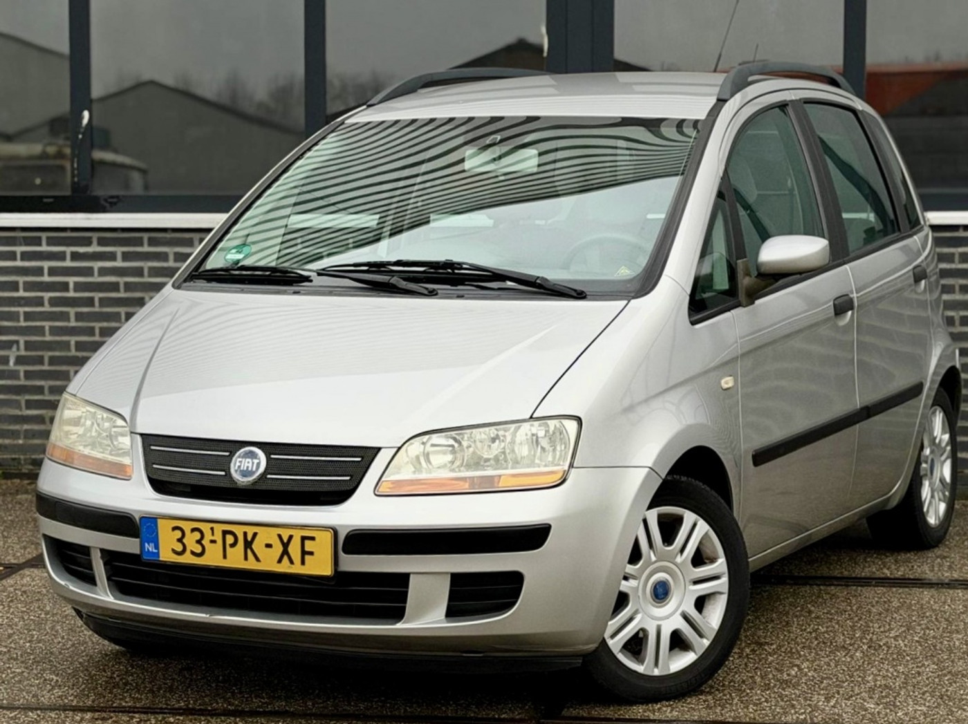 Fiat Fiat Idea 1.4-16V Emotion |Airco |Stuurbkr |Nieuwe APK 2004 - voorkant