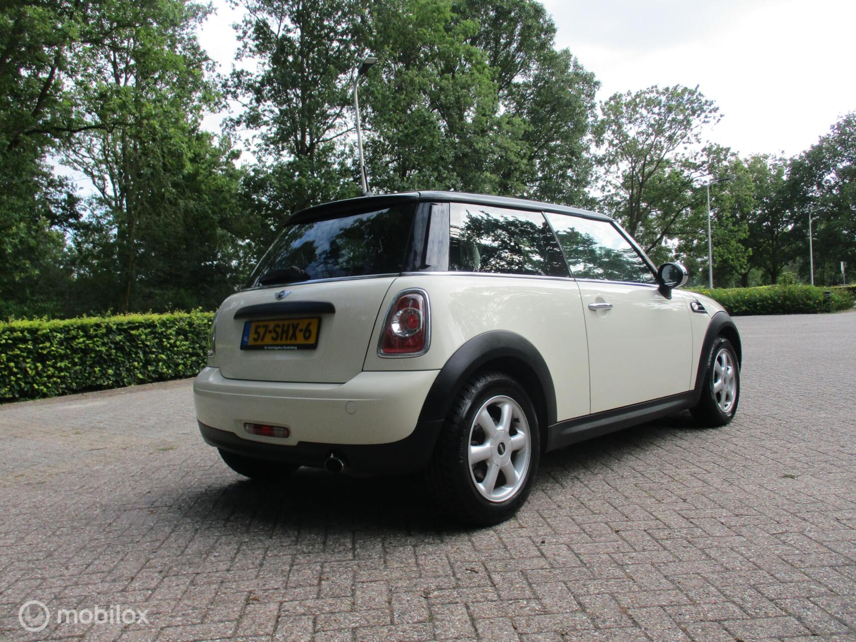 Foto van Mini One