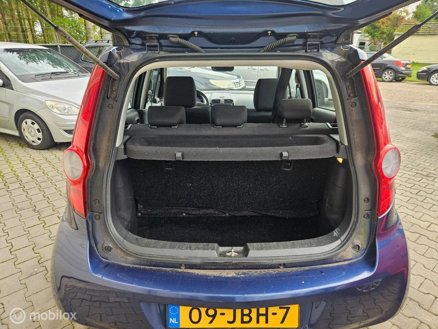 Foto van Opel Agila
