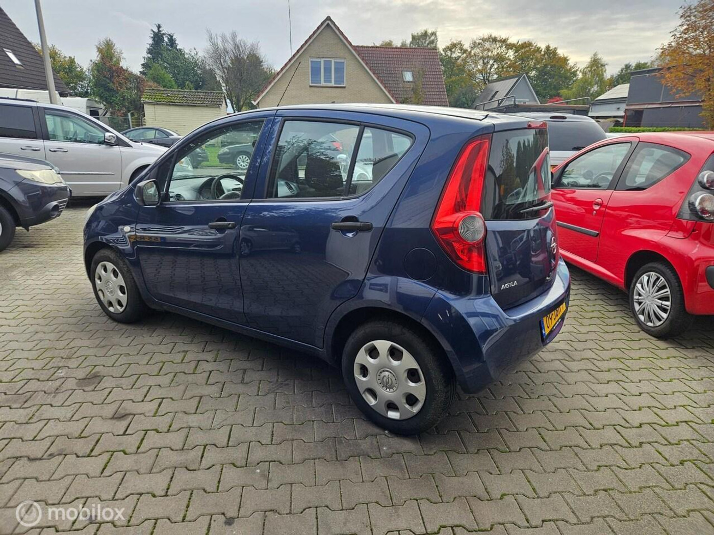 Foto van Opel Agila
