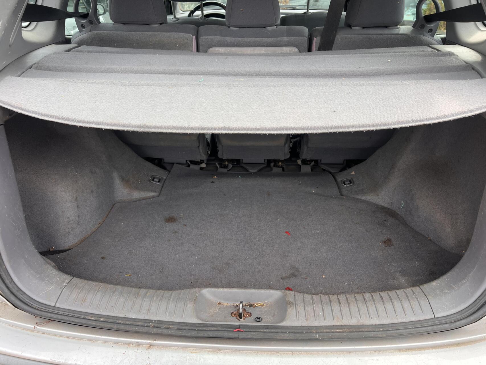 Foto van Nissan Nissan Almera Tino