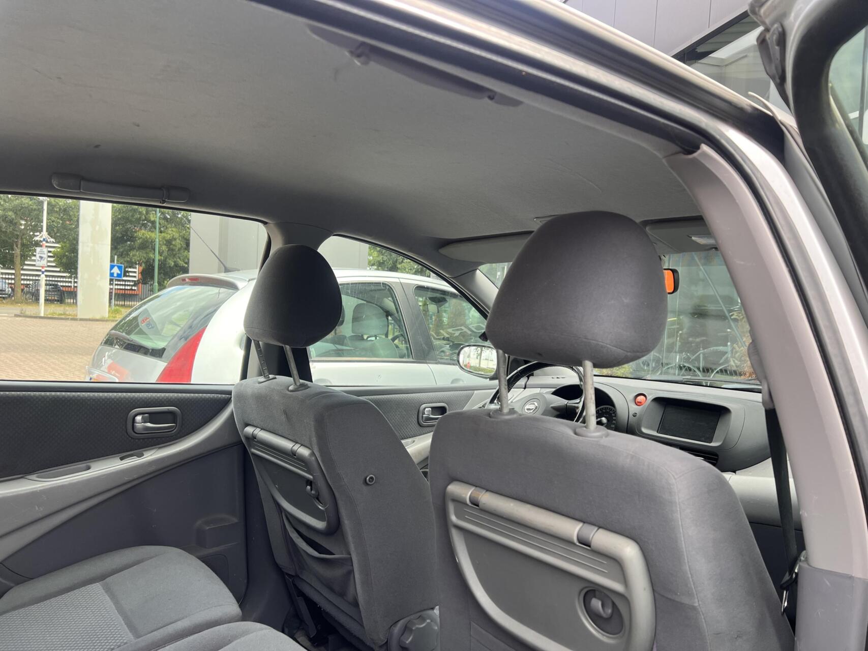 Foto van Nissan Nissan Almera Tino