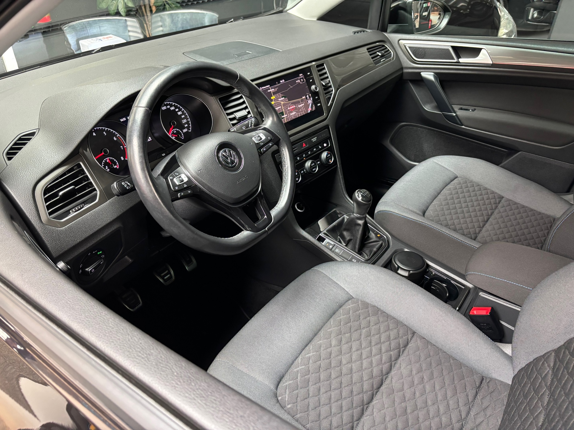 Foto van Volkswagen Golf Sportsvan