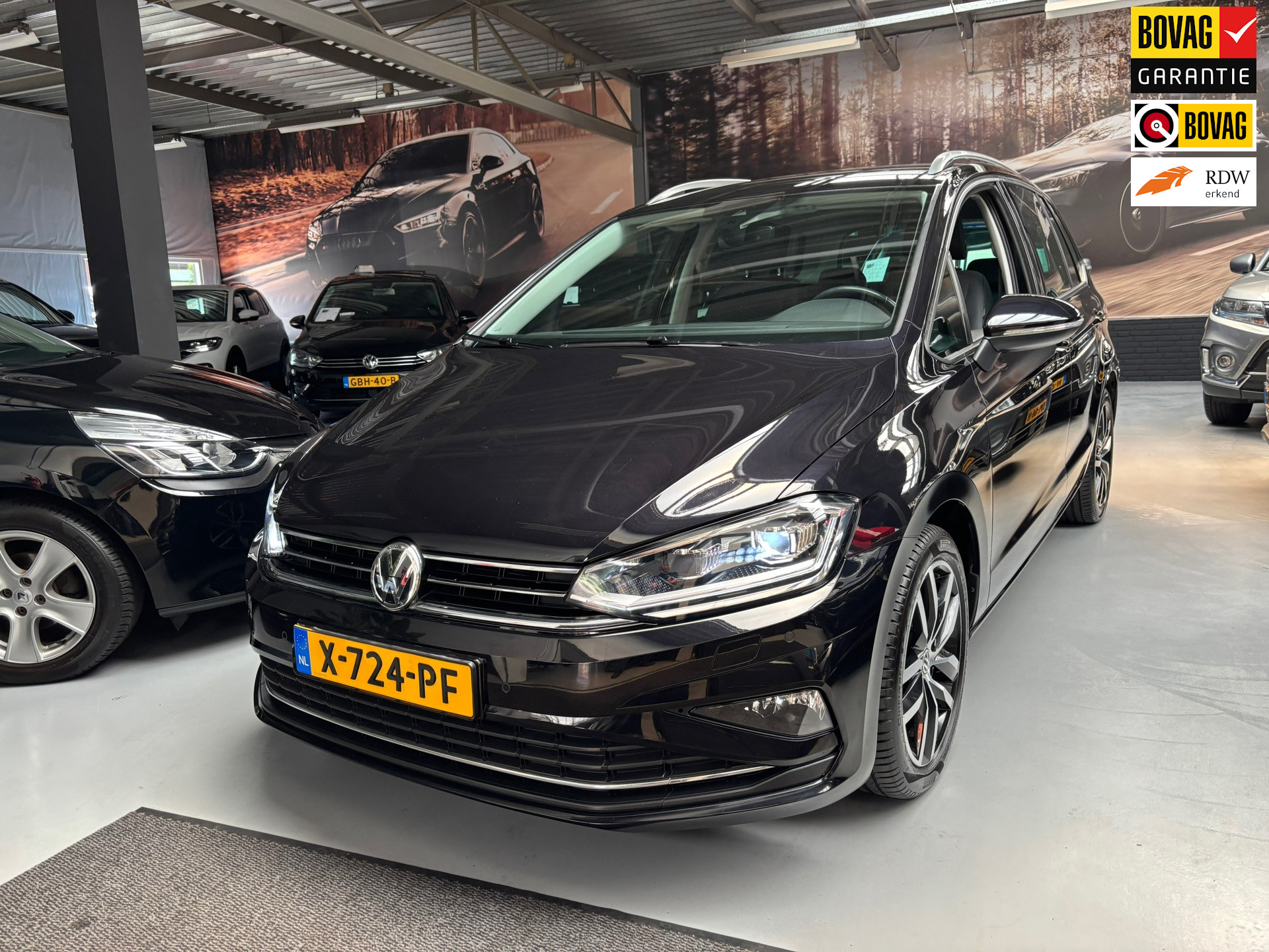 Volkswagen Golf Sportsvan 1.0 TSI Highline Edition Camera / Navigatie 2018 - voorkant
