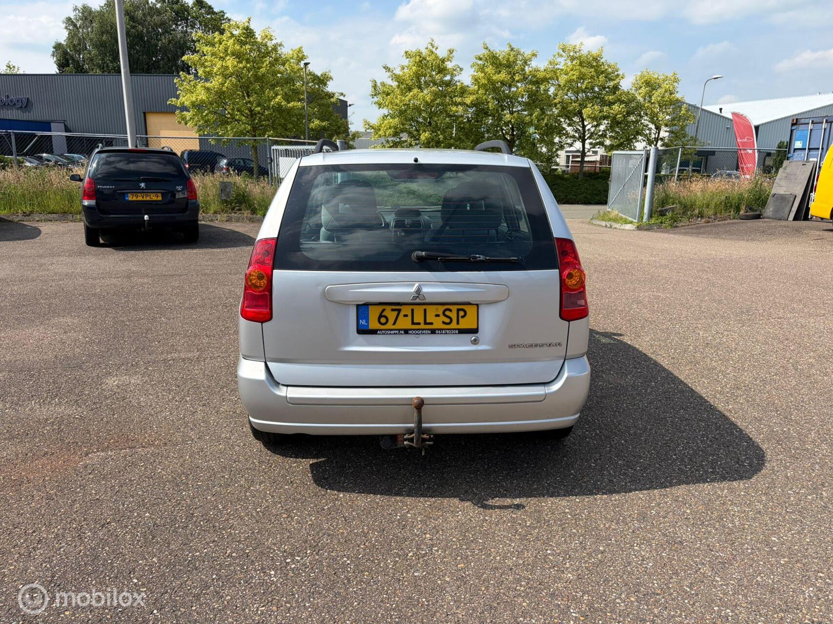 Foto van Mitsubishi Space Star