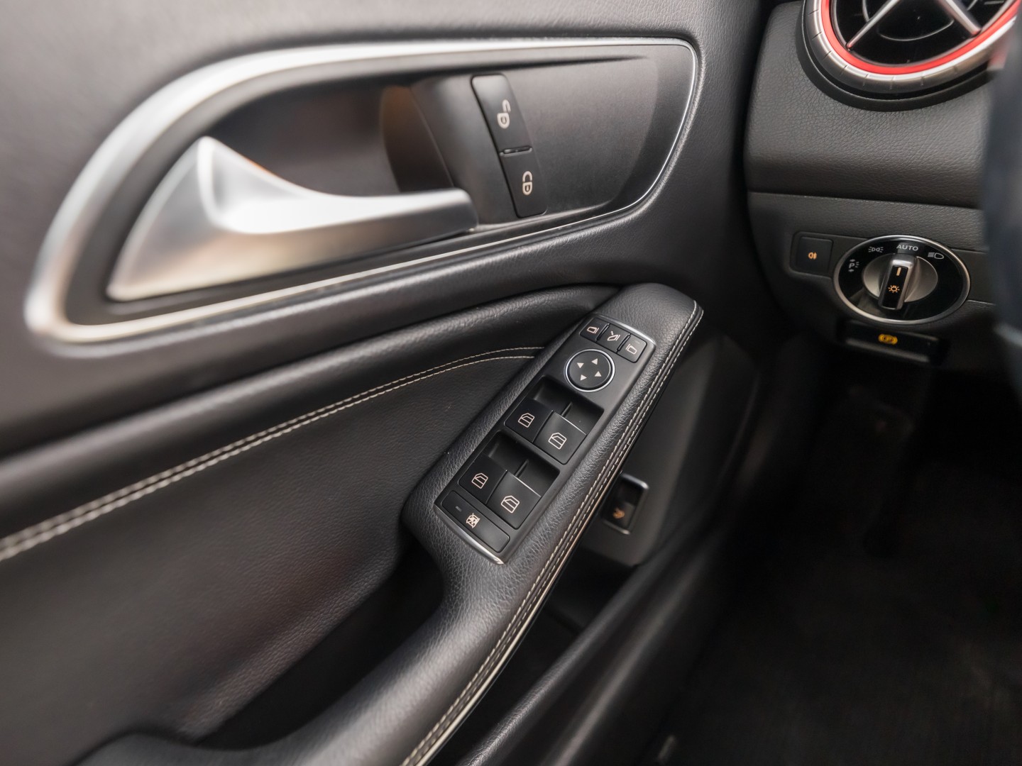 Foto van Mercedes-Benz Cla 200