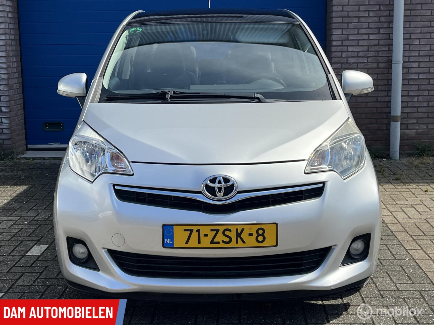Foto van Toyota Toyota Verso-s