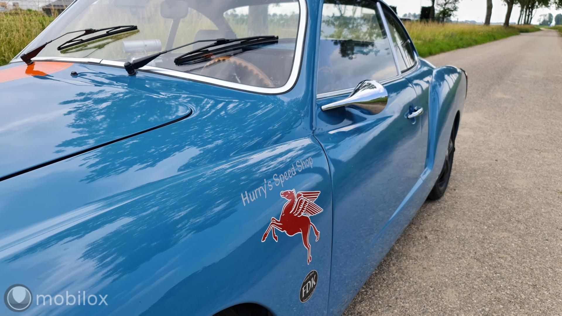 Foto van Volkswagen Karmann Ghia