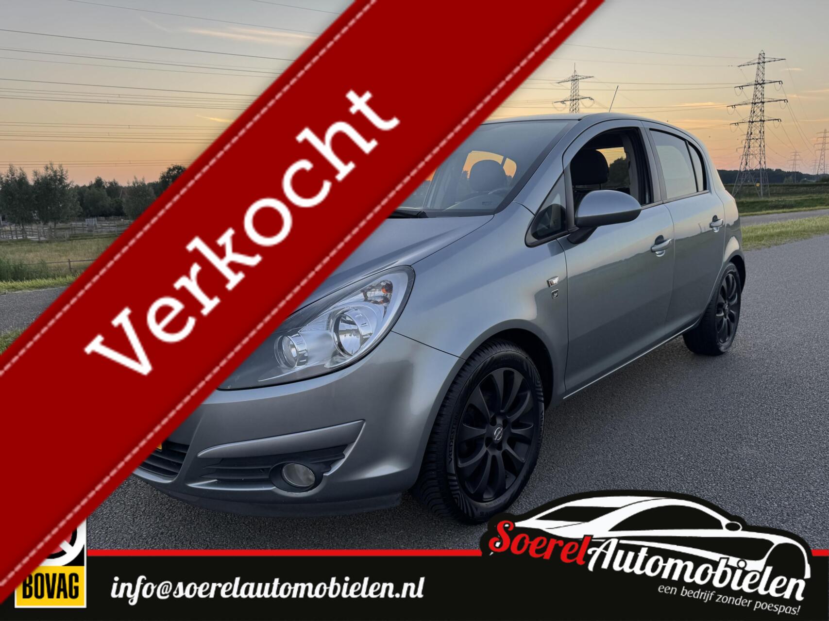 Opel Corsa 1.4-16V 111 edition 5deurs dealer onderh 2010 - voorkant
