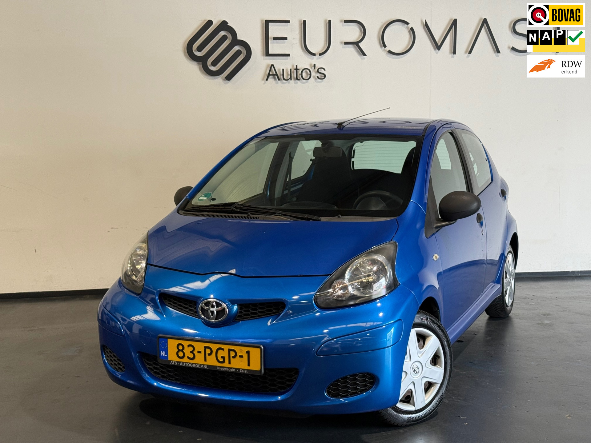 Toyota Toyota Aygo 1.0-12V Cool Airco 5D Nieuwe Apk 2011 - voorkant