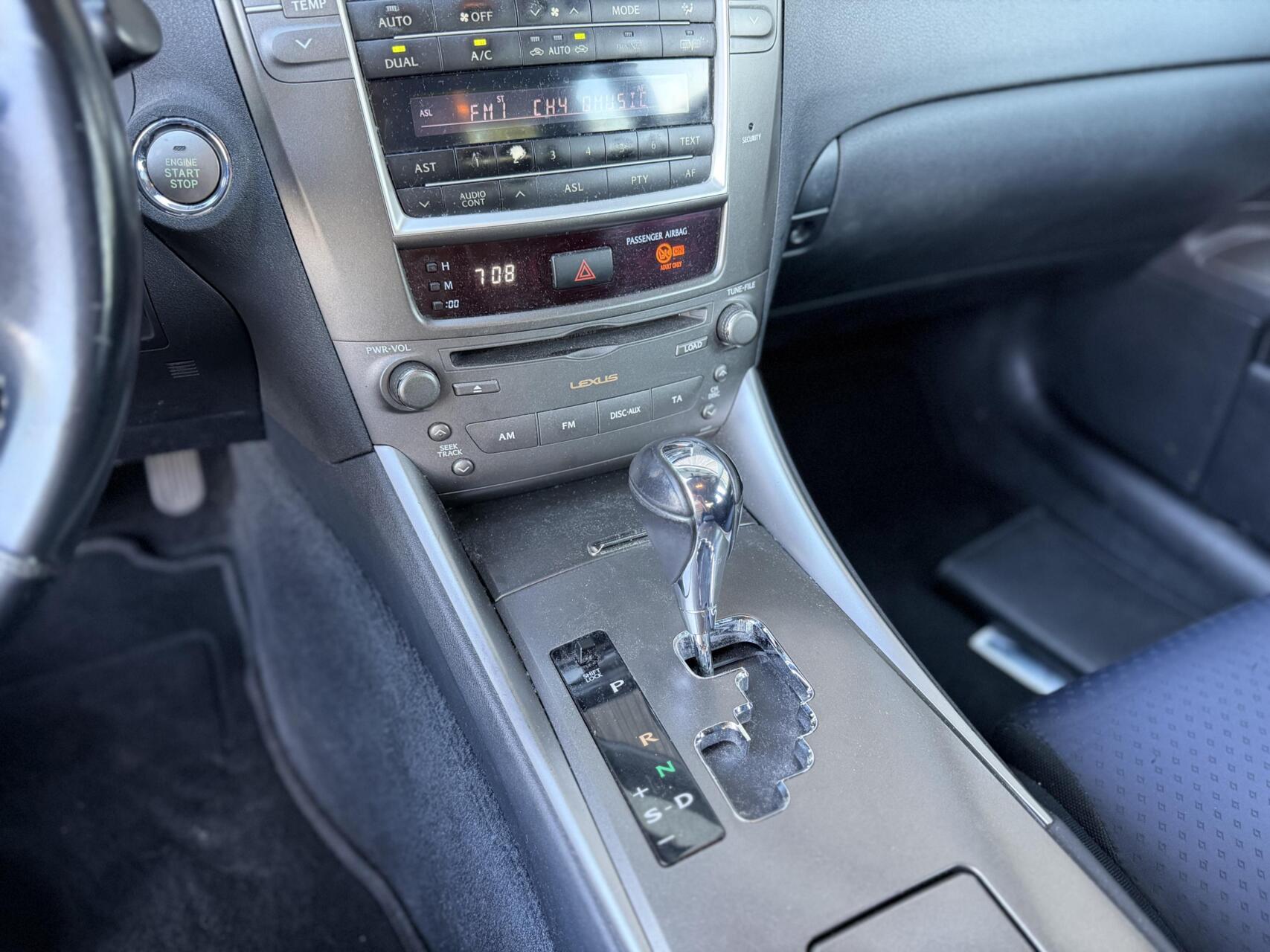 Foto van Lexus Lexus Is250